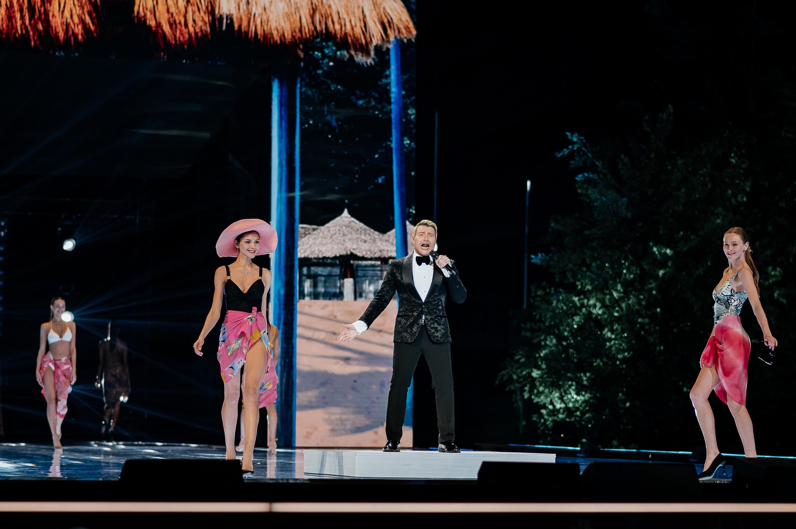 Репортажный фотограф Москва. Фотосъемка музыкальной примии. Свадебный фотограф Москва — Сергей и Татьяна