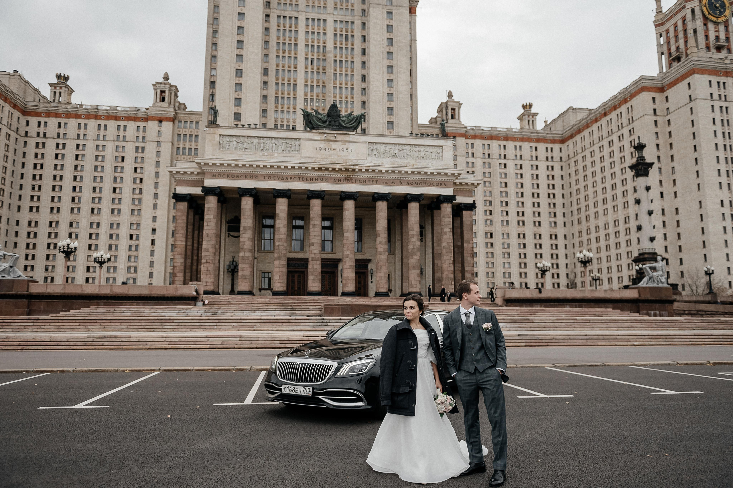 Осенняя свадьба Светы и Миши, со сбора в отеле Movenpic. Свадебный фотограф Москва — Сергей и Татьяна