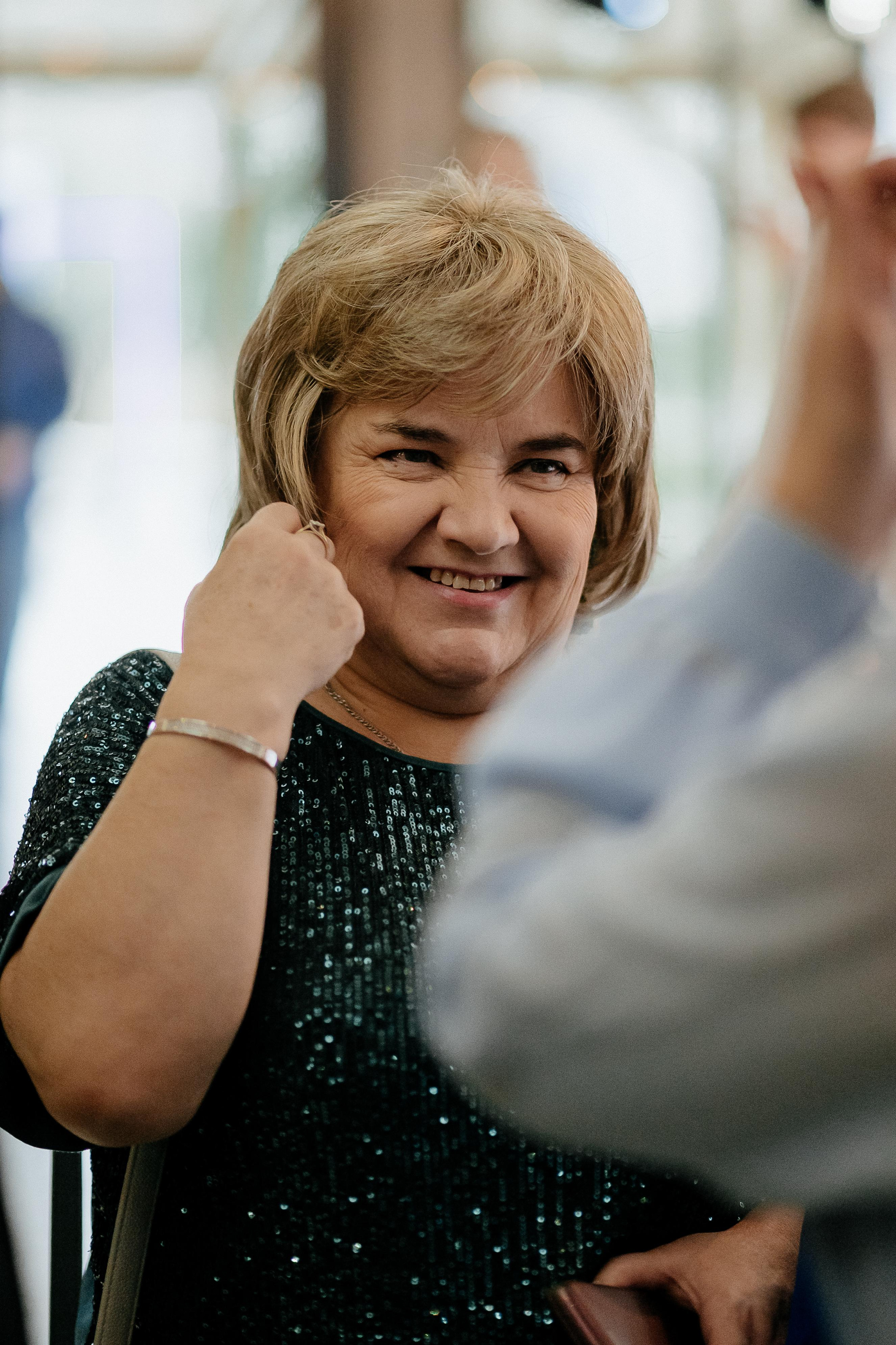 Свадебные сборы Кати и Степана в отеле Radisson Blu Olimpiyskiy. Свадебный фотограф Москва — Сергей и Татьяна