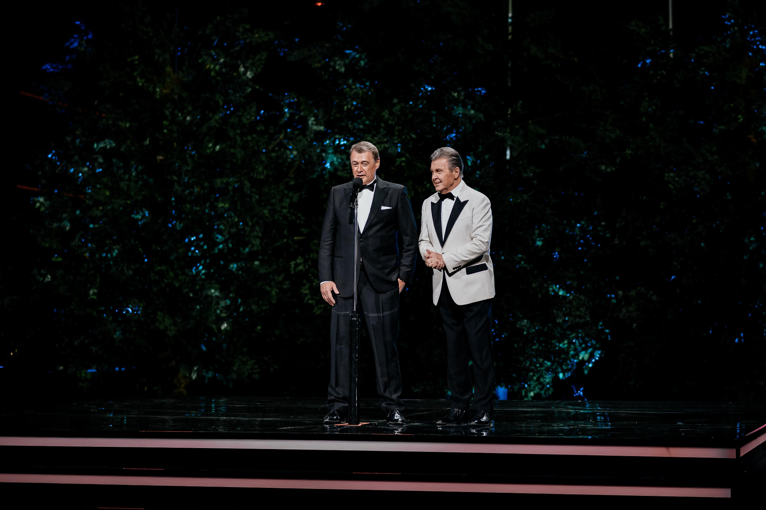 Репортажный фотограф Москва. Фотосъемка музыкальной примии. Свадебный фотограф Москва — Сергей и Татьяна