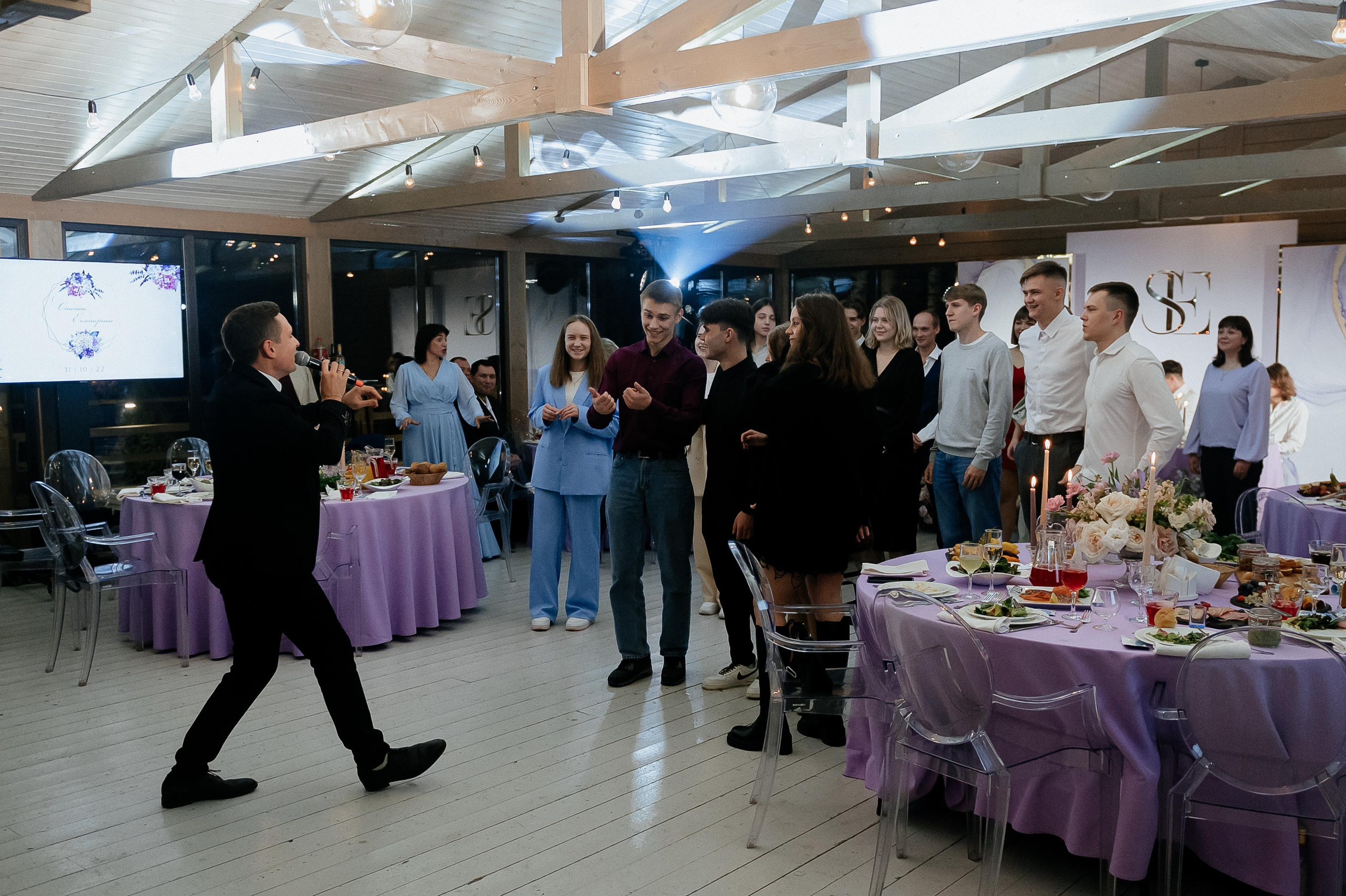 Свадебные сборы Кати и Степана в отеле Radisson Blu Olimpiyskiy. Свадебный фотограф Москва — Сергей и Татьяна