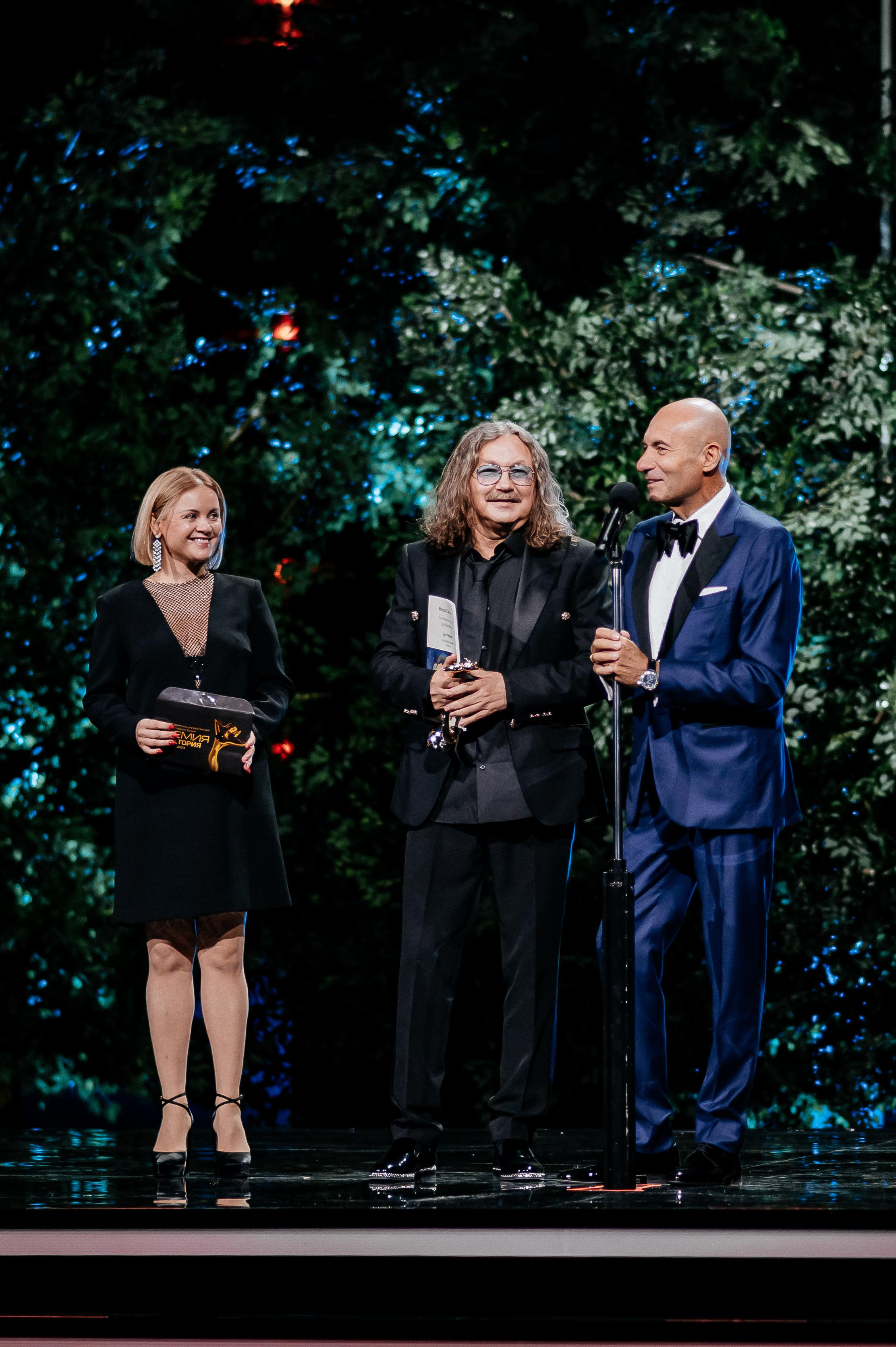 Репортажный фотограф Москва. Фотосъемка музыкальной примии. Свадебный фотограф Москва — Сергей и Татьяна