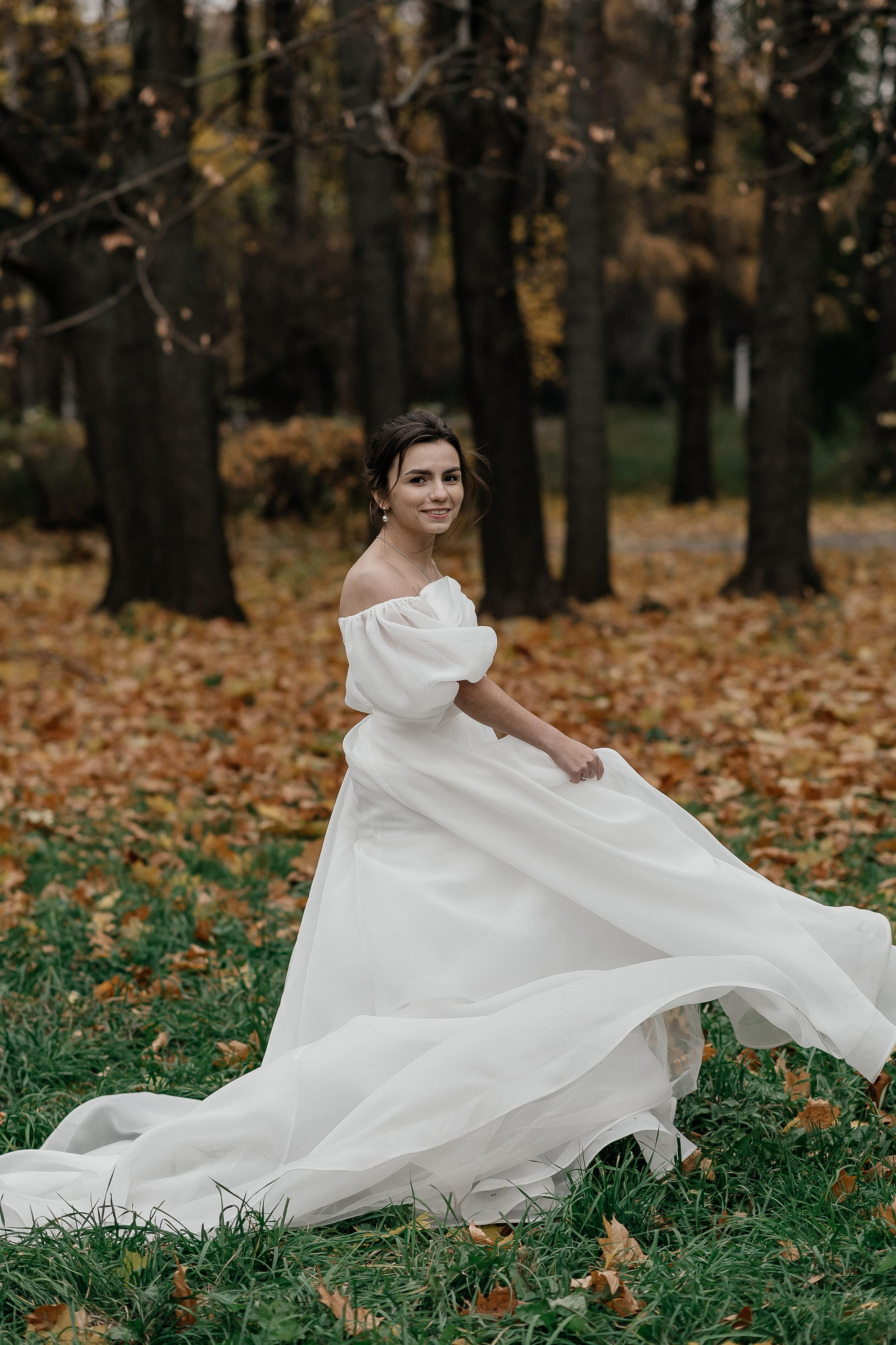 Осенняя свадьба Светы и Миши, со сбора в отеле Movenpic. Свадебный фотограф Москва — Сергей и Татьяна