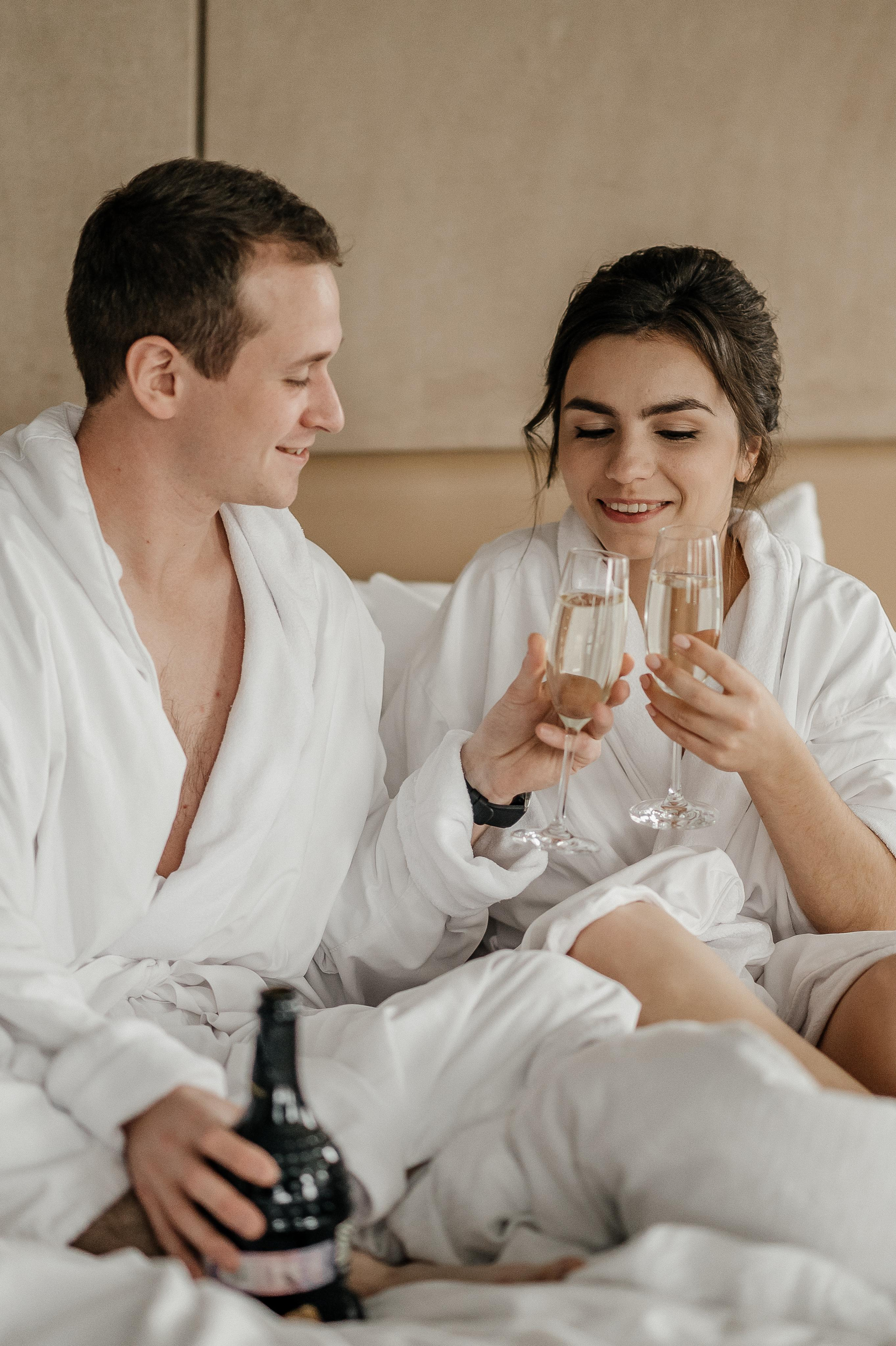 Осенняя свадьба Светы и Миши, со сбора в отеле Movenpic. Свадебный фотограф Москва — Сергей и Татьяна