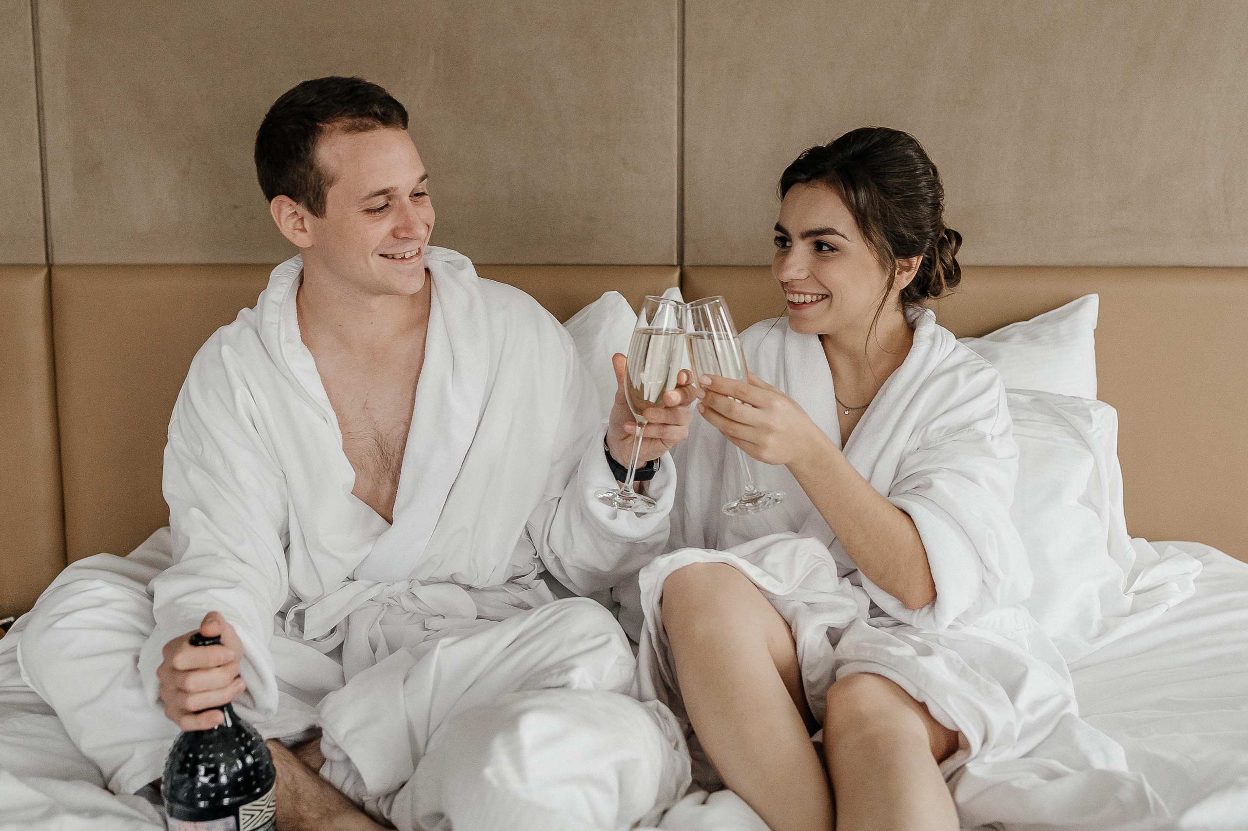 Осенняя свадьба Светы и Миши, со сбора в отеле Movenpic. Свадебный фотограф Москва — Сергей и Татьяна