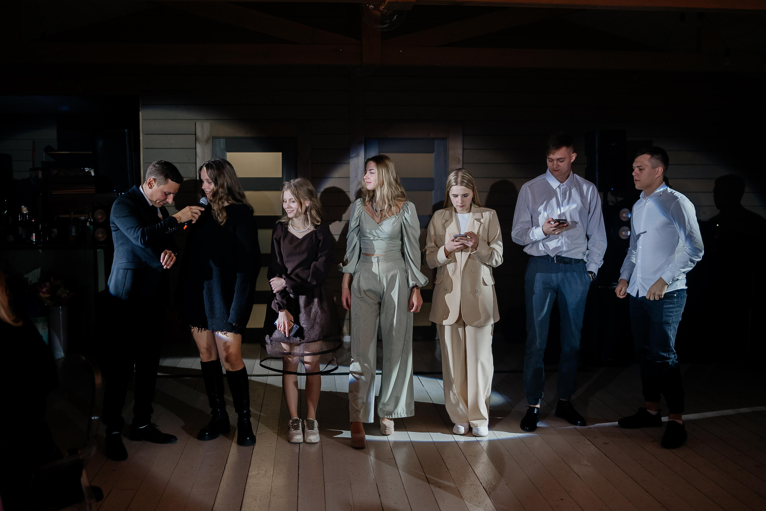 Свадебные сборы Кати и Степана в отеле Radisson Blu Olimpiyskiy. Свадебный фотограф Москва — Сергей и Татьяна