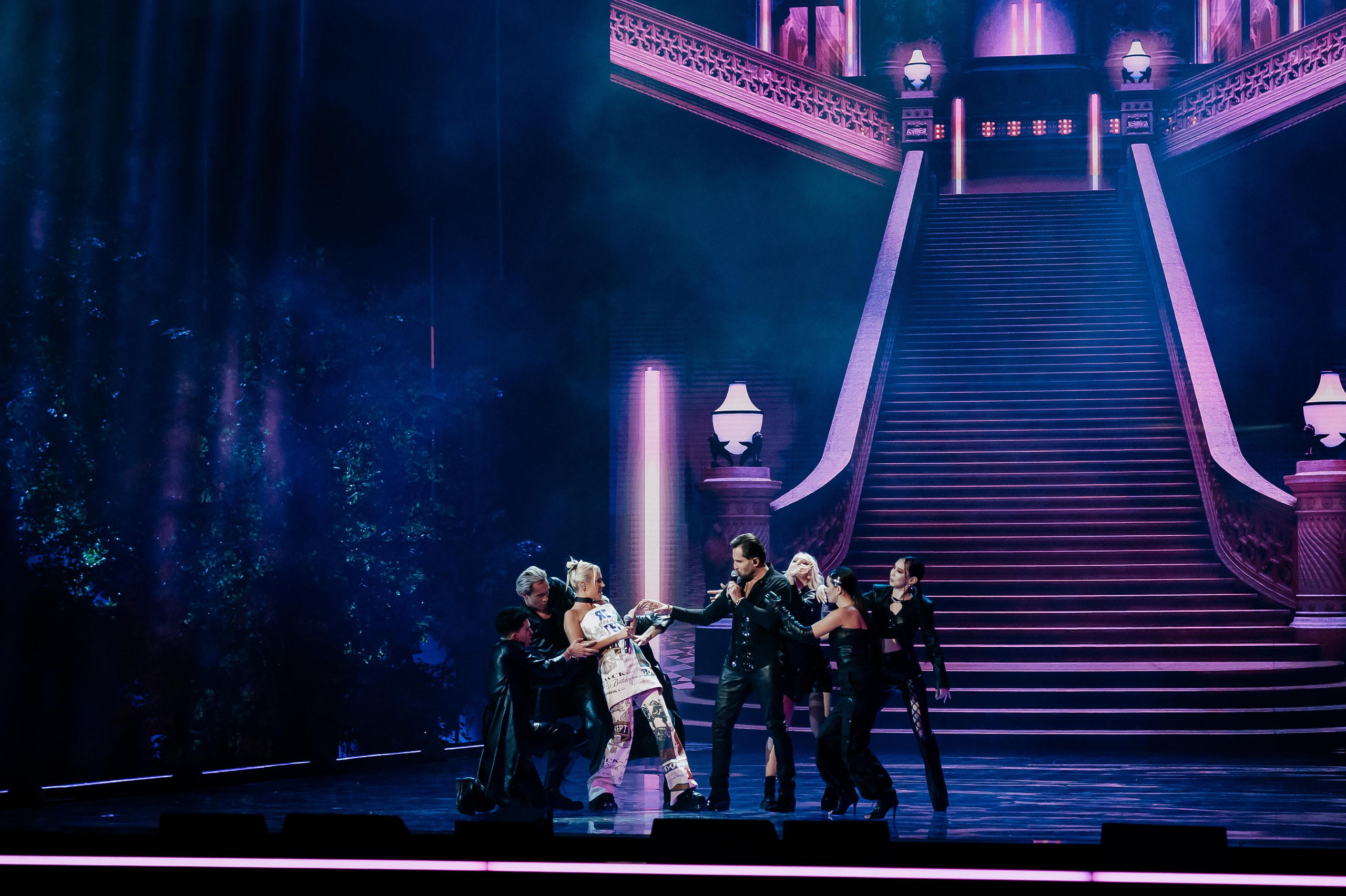 Репортажный фотограф Москва. Фотосъемка музыкальной примии. Свадебный фотограф Москва — Сергей и Татьяна