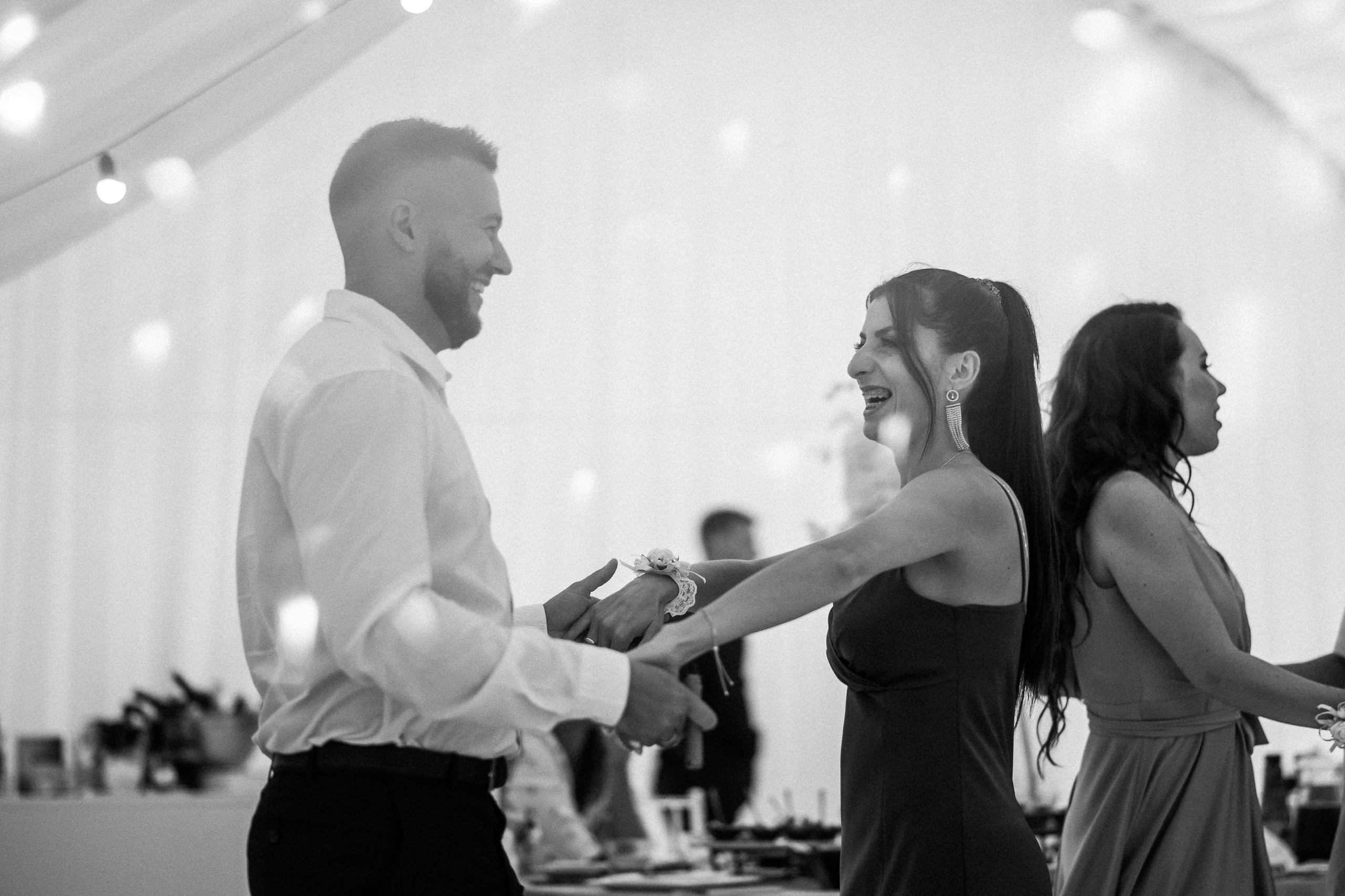 Свадьба Национальный Конный Парк Русь. Свадебный фотограф Москва — Сергей и Татьяна