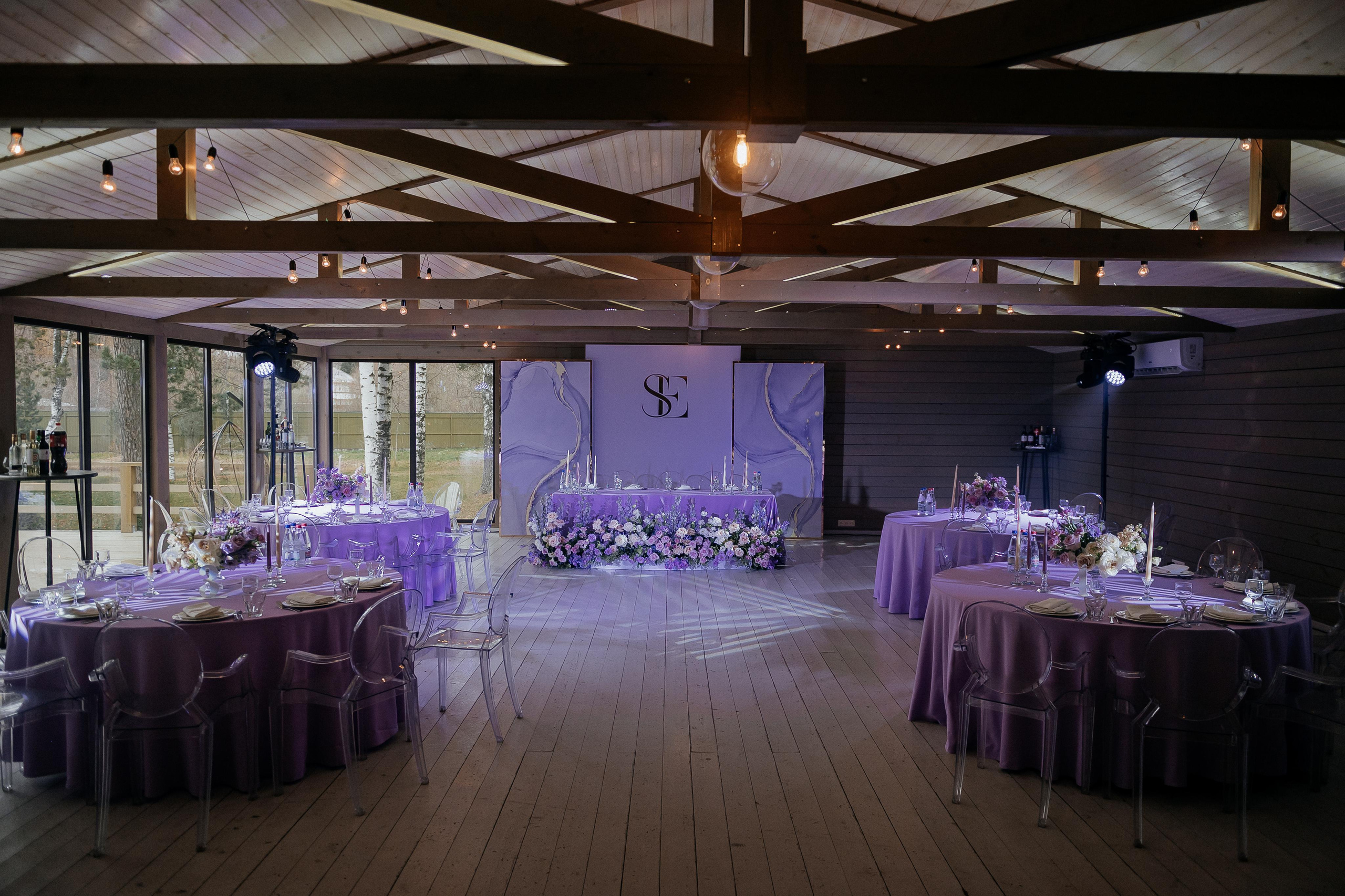 Свадебные сборы Кати и Степана в отеле Radisson Blu Olimpiyskiy. Свадебный фотограф Москва — Сергей и Татьяна