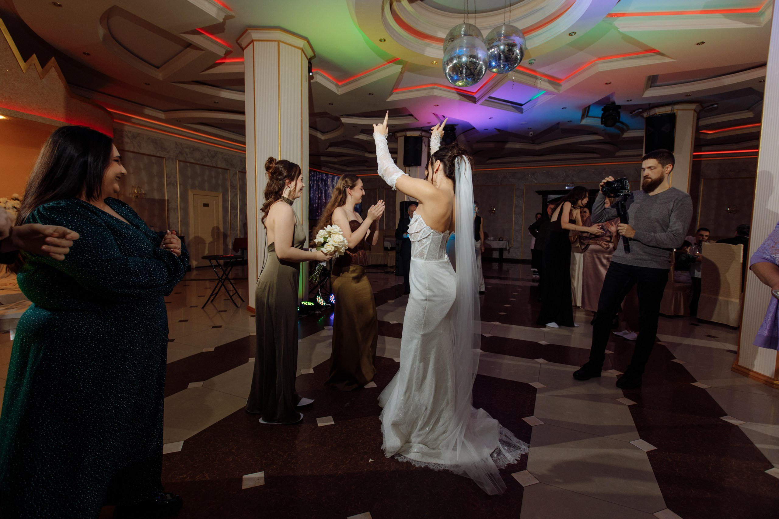 Water. Свадебный фотограф в Ярославле Анастасия Архипова