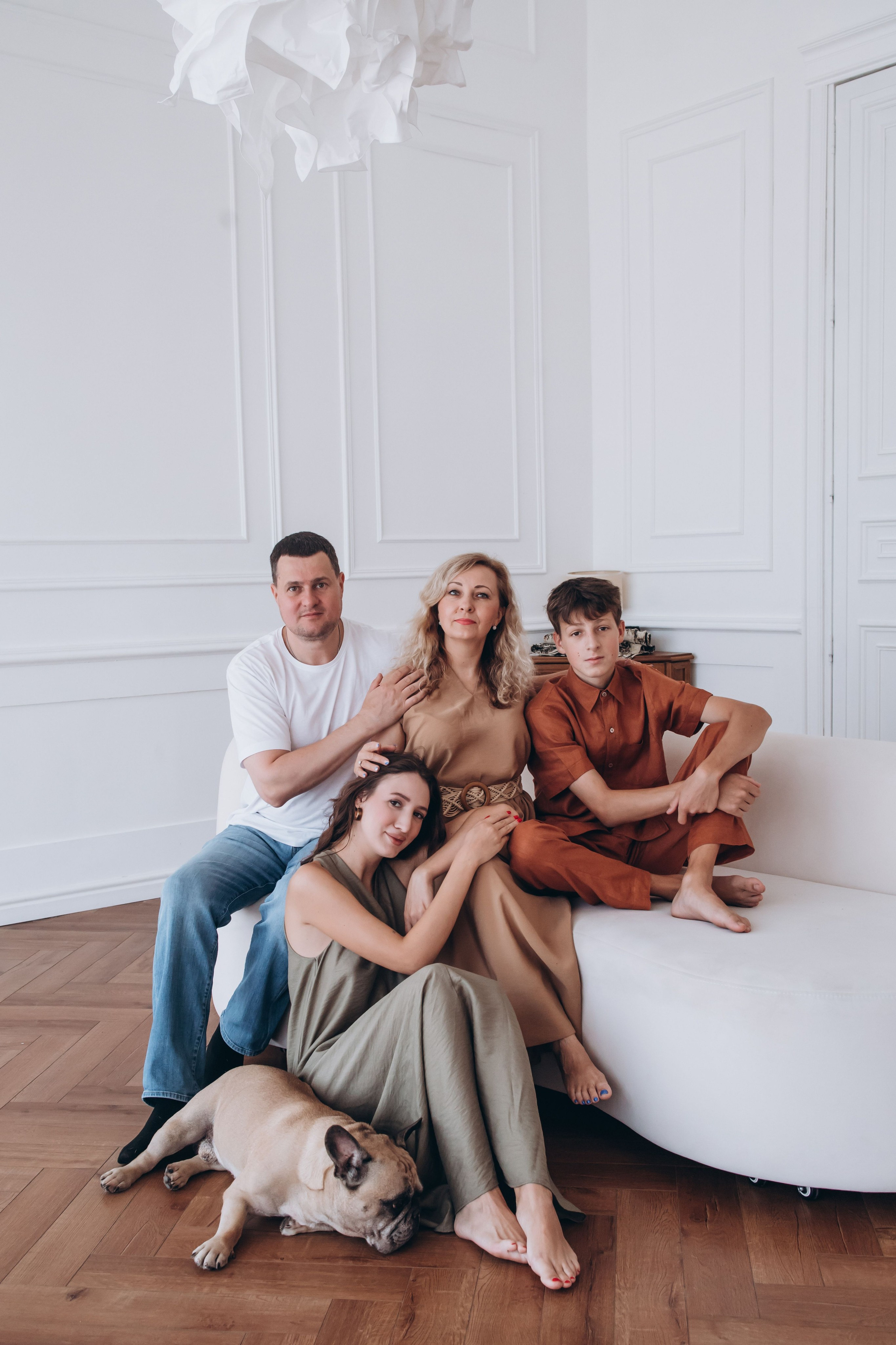 Семья Телицыных. Семейный фотограф Нижневартовск Тюмень Ефимова Ирина