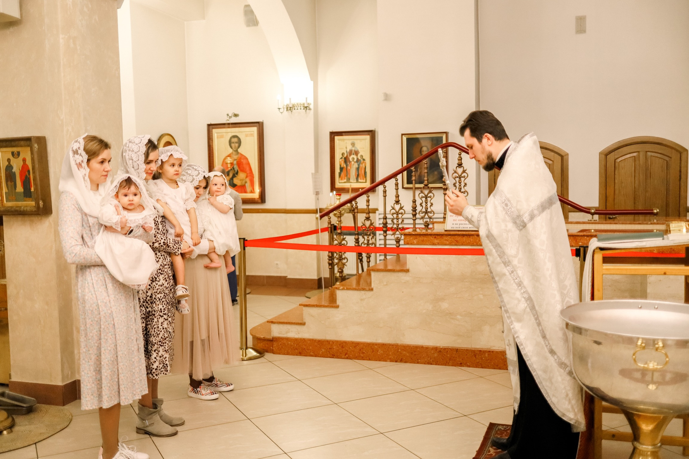 Крещение Марии, Амелии, Александры. Семейный и портретный фотограф в Москве Александра Науменко