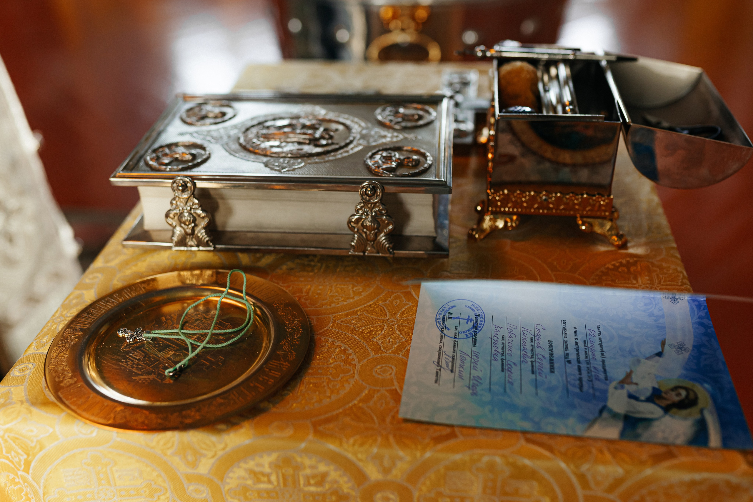 Фотосъемка крещения. Фотограф Ким Наталья в Красноярске