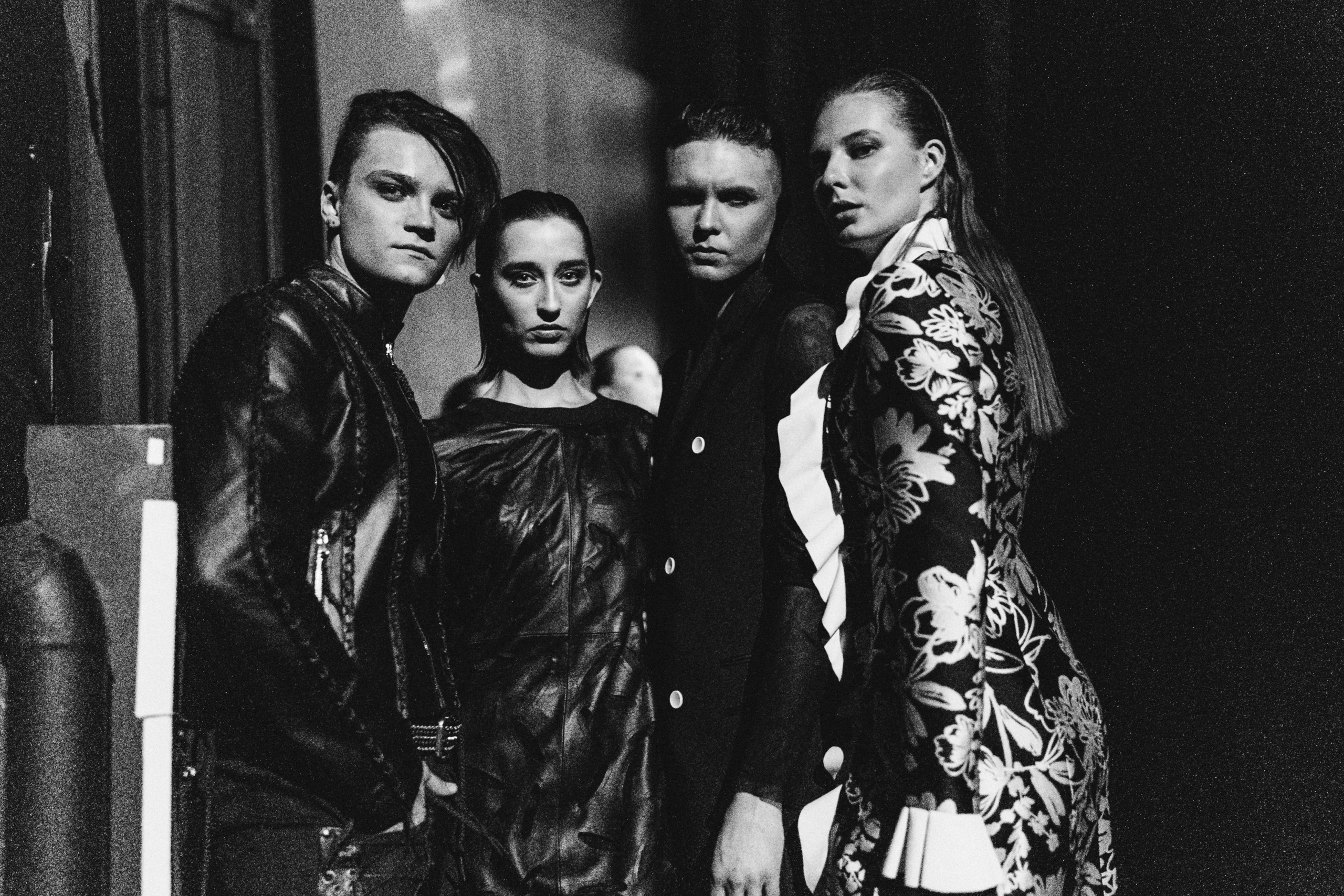 FASHION BACKSTAGE CHAPURIN and FABRIC FANCY SPbFW 2024. Репортажный и студийный фотограф в Санкт-Петербурге Марк Скворцов