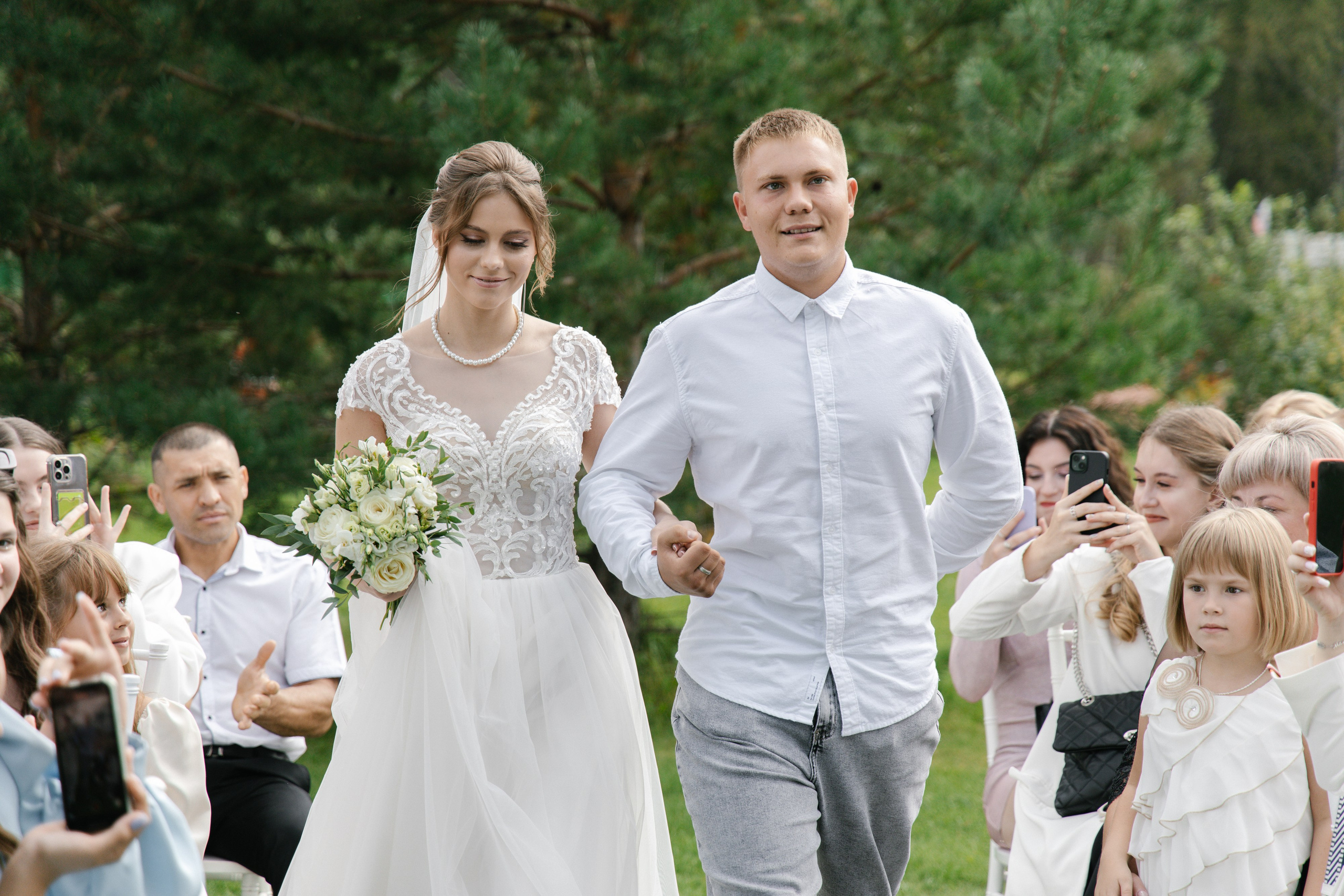 Ксения и Антон (полный день). Фотограф в Барнауле Юлия Садвокасова