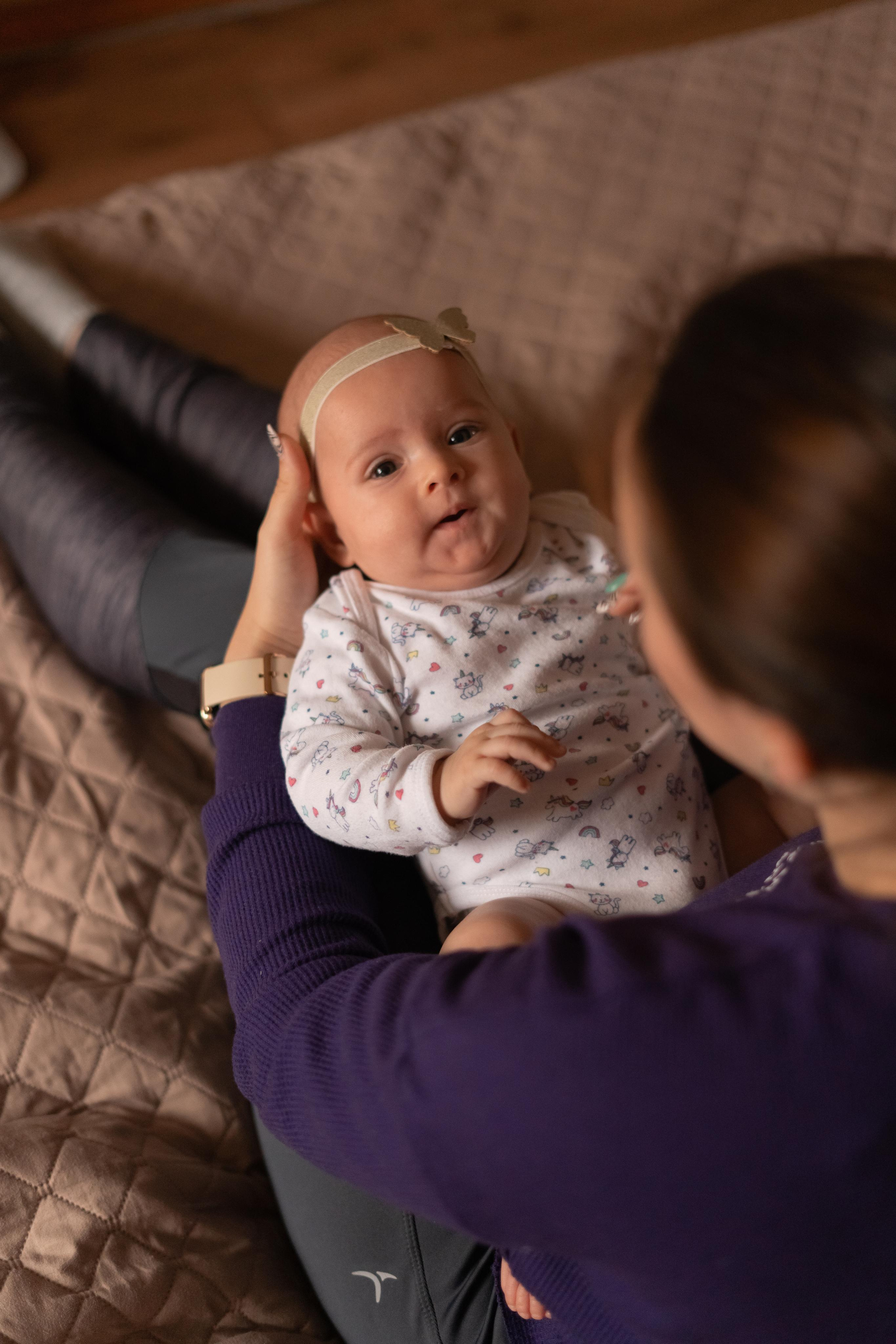 Домашняя фотосессия. Мама и малыш. Рита и Тая. Фотограф в Пензе Римма Якубова
