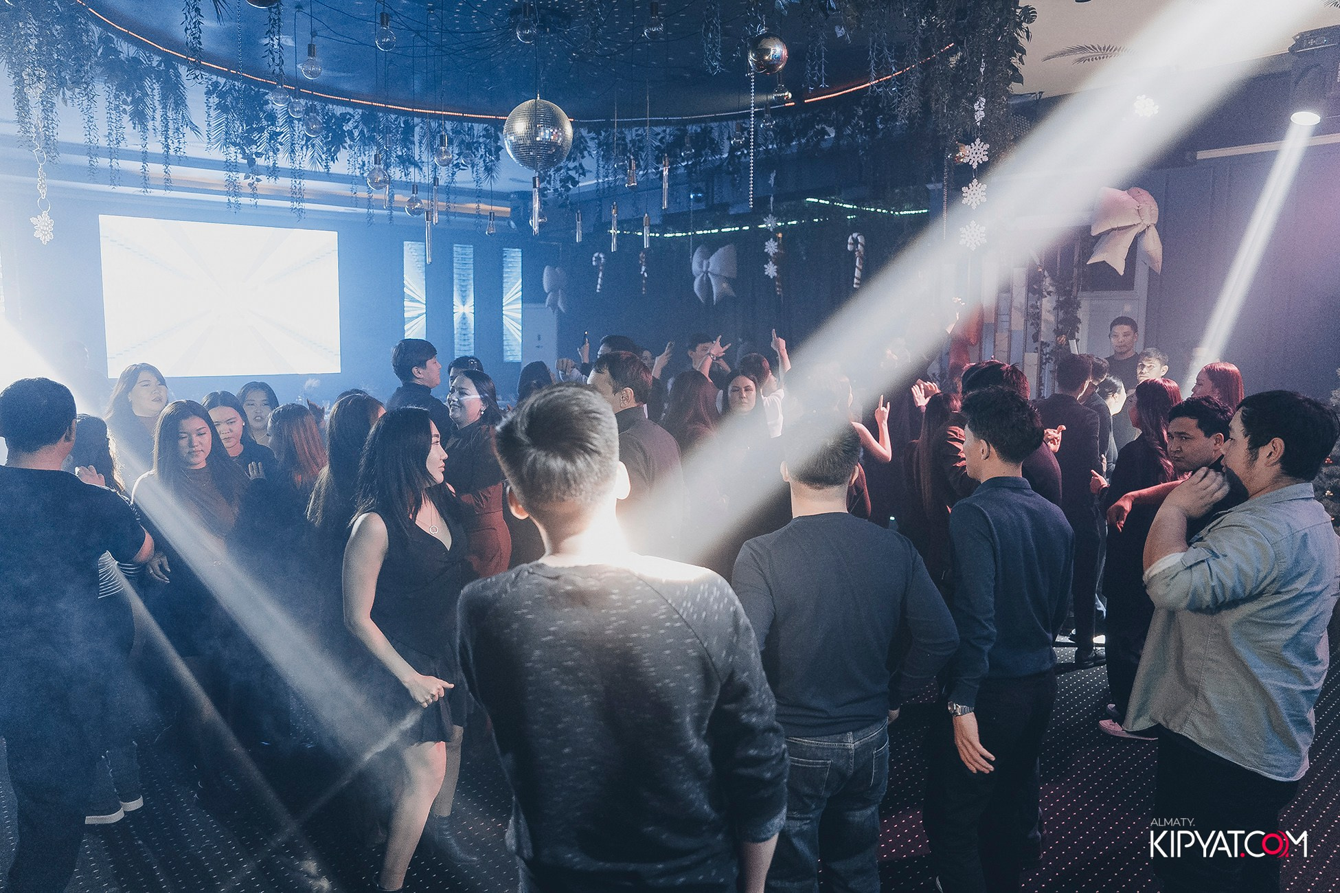 TUN LONGE BAR. КИПЯТКОМ АЛМАТЫ! Фотосъемка мероприятий в Алматы