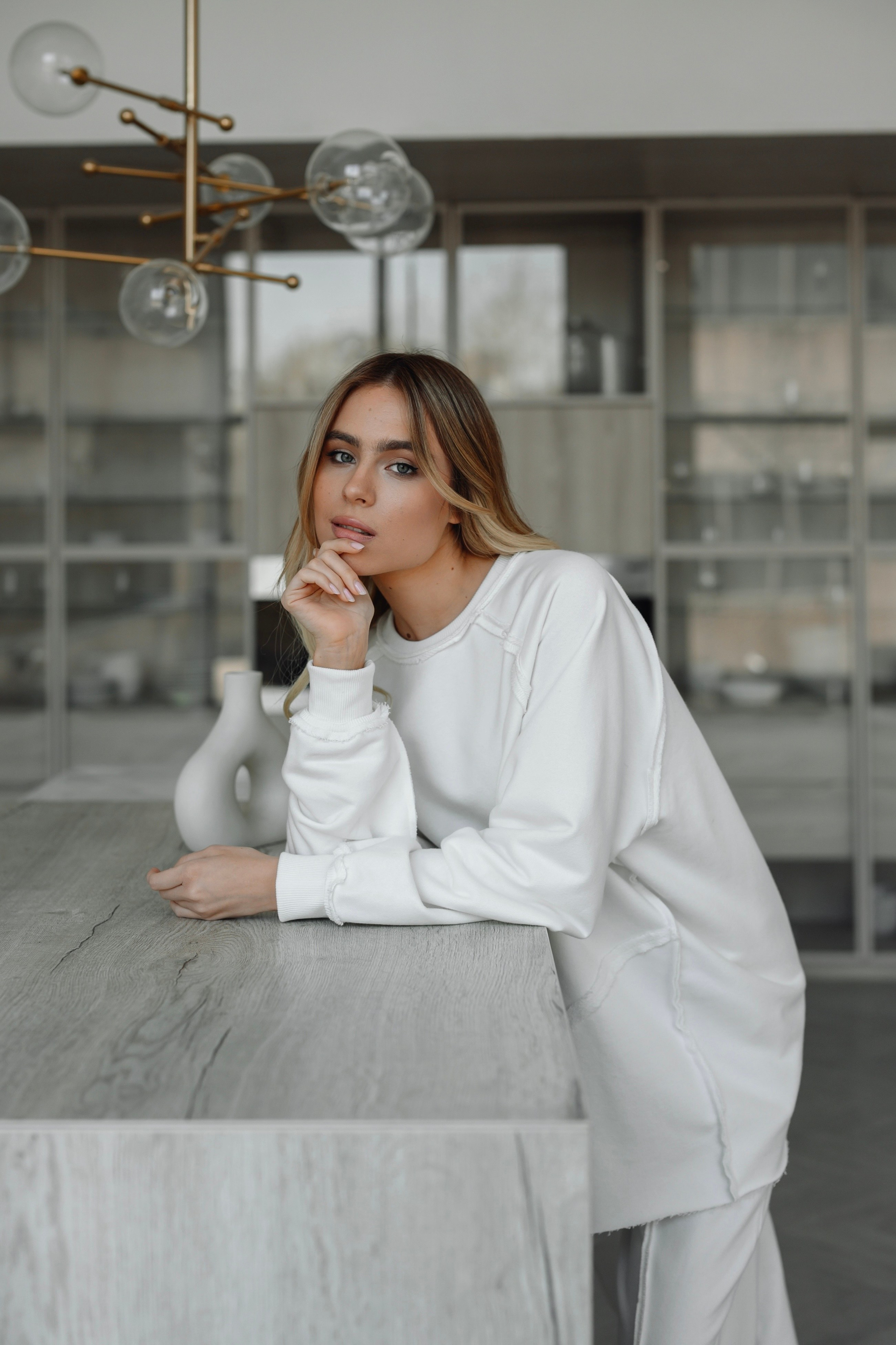 Съемка одежды для маркетплейсов (Wildberries, Ozon, Яндекс.Маркет). Фотограф товаров для соцсетей - инстаграм, вконтакте. Контент-фотограф в Москве Хныкина Лена