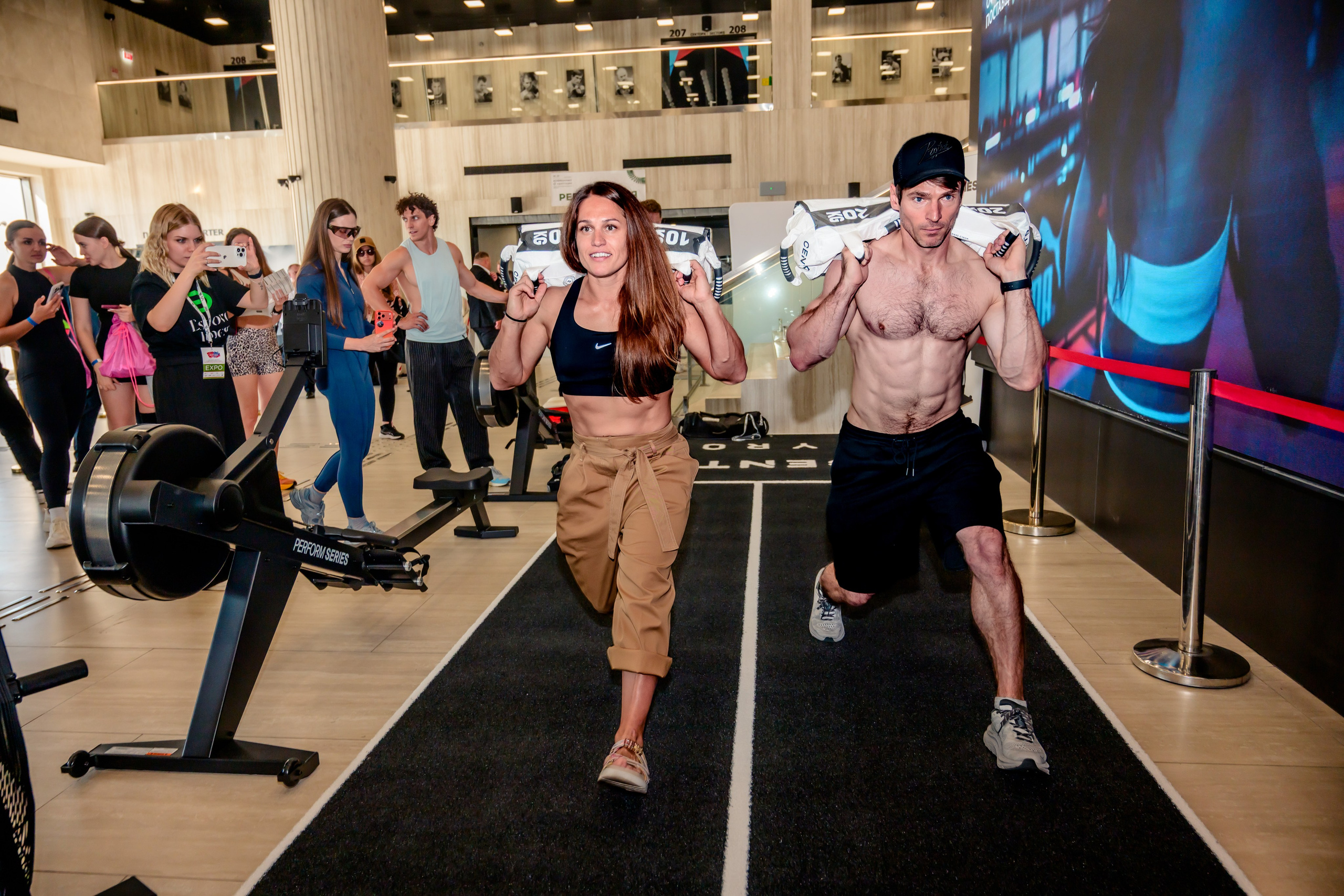 Discover fitness. Российская фитнес ярмарка. Репортажный фотограф Москва Михеева Екатерина