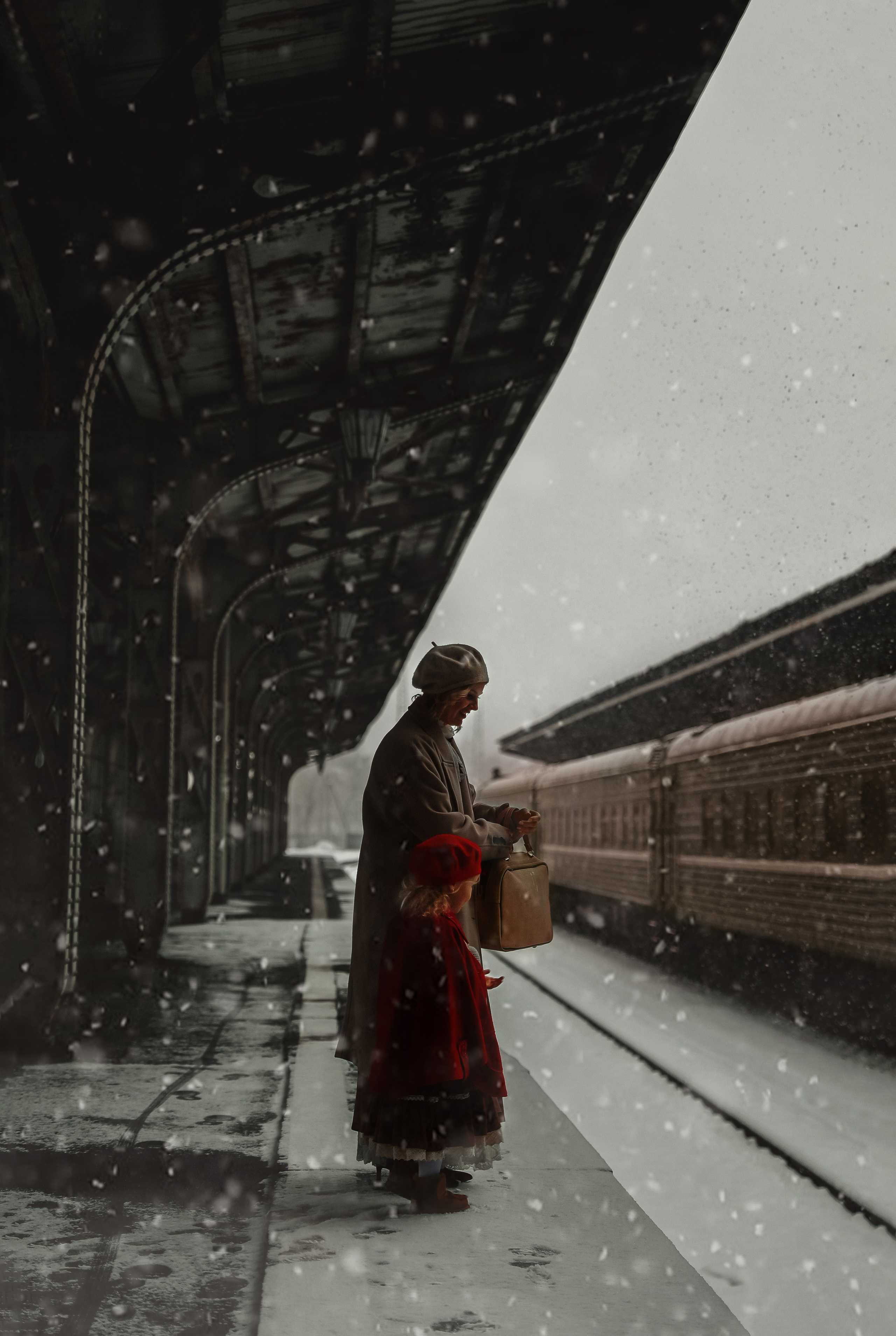 Ретро съемка на Витебском вокзале. Фотограф — Татьяна Кириллова, г. Санкт-Петербург