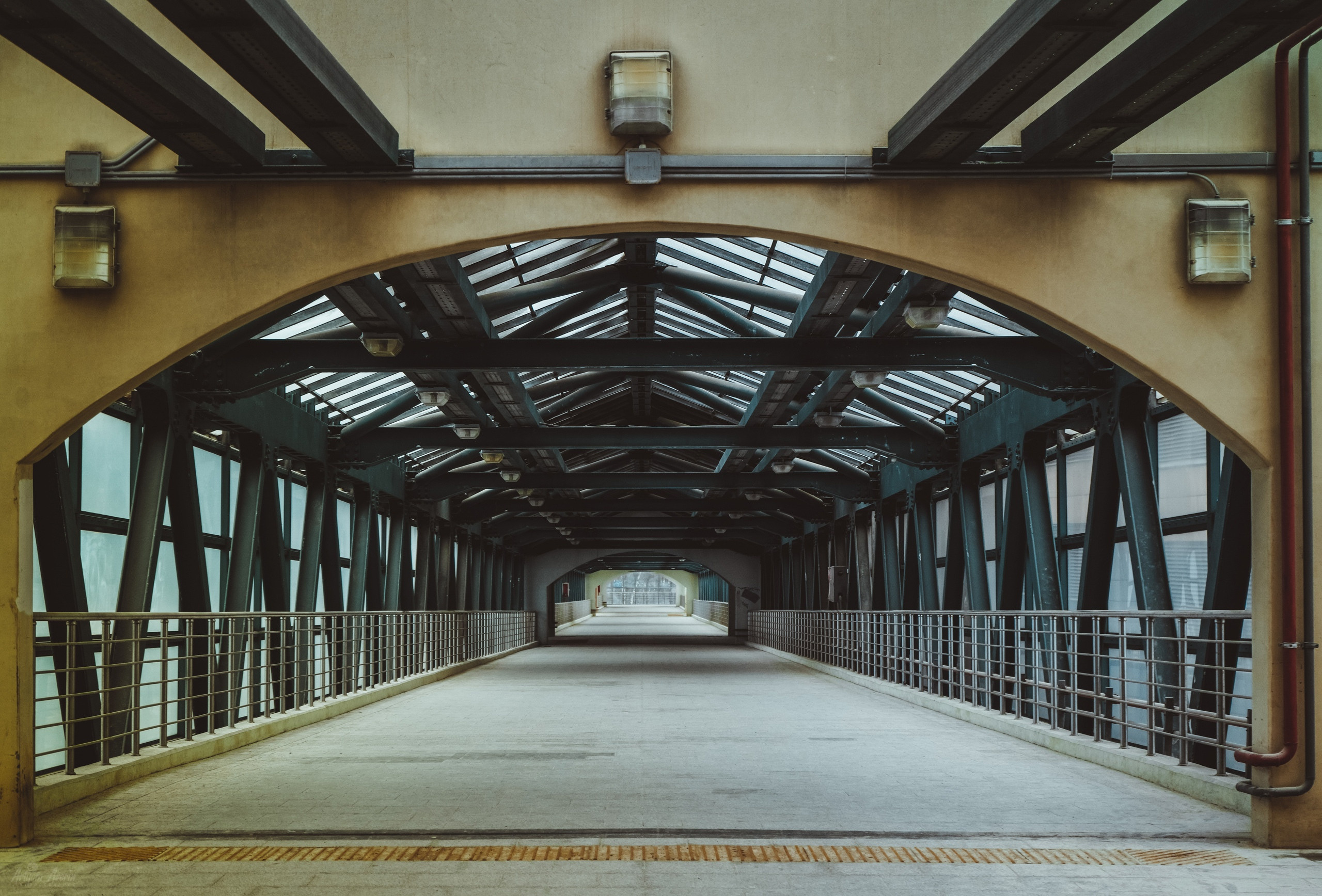 Тяжелый февраль. Глава первая