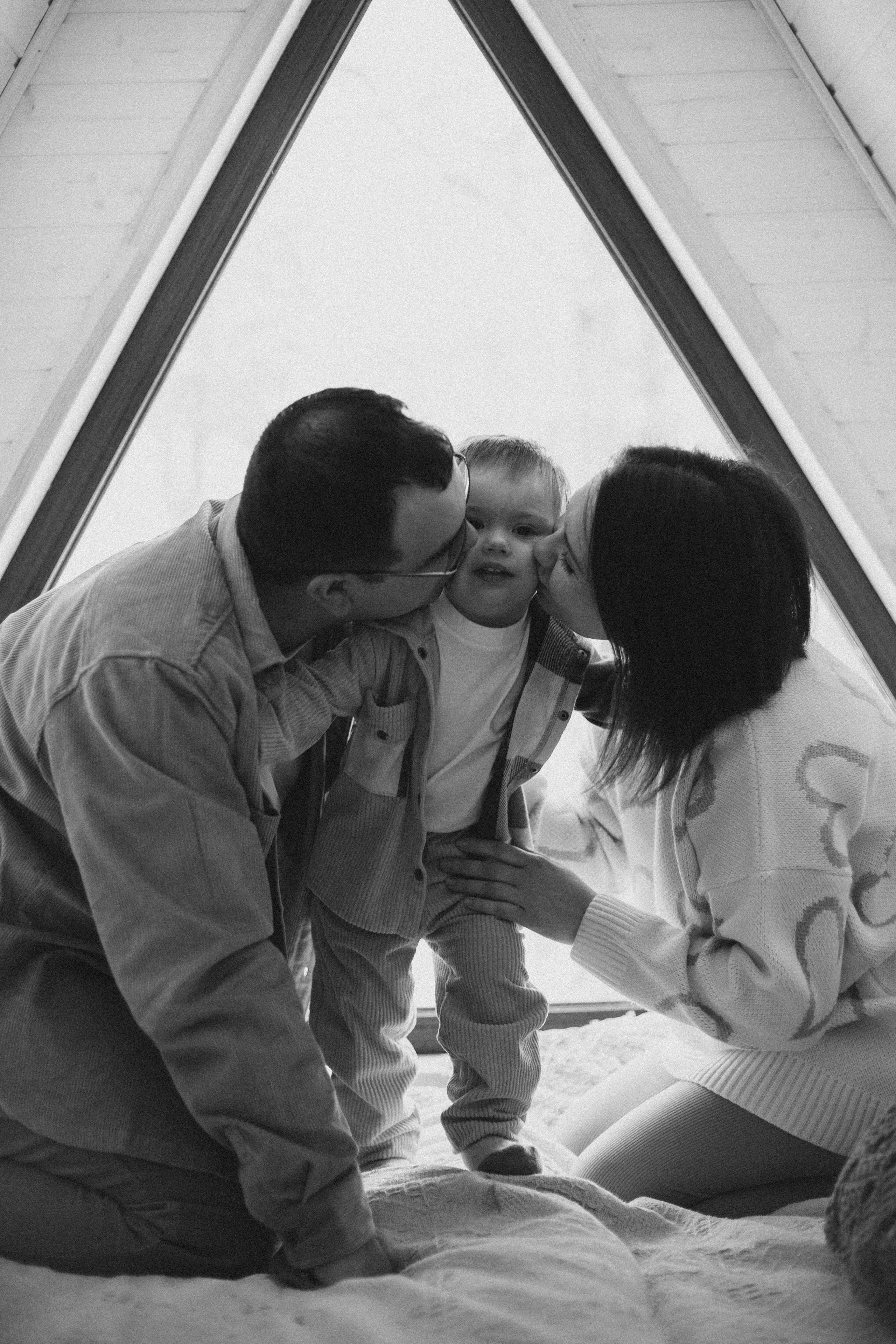 Семейная фотосессия в домике Элли г. Пушкино. Семейный и детский фотограф в Сергиев Посаде, Хотьково Якимчук Любовь