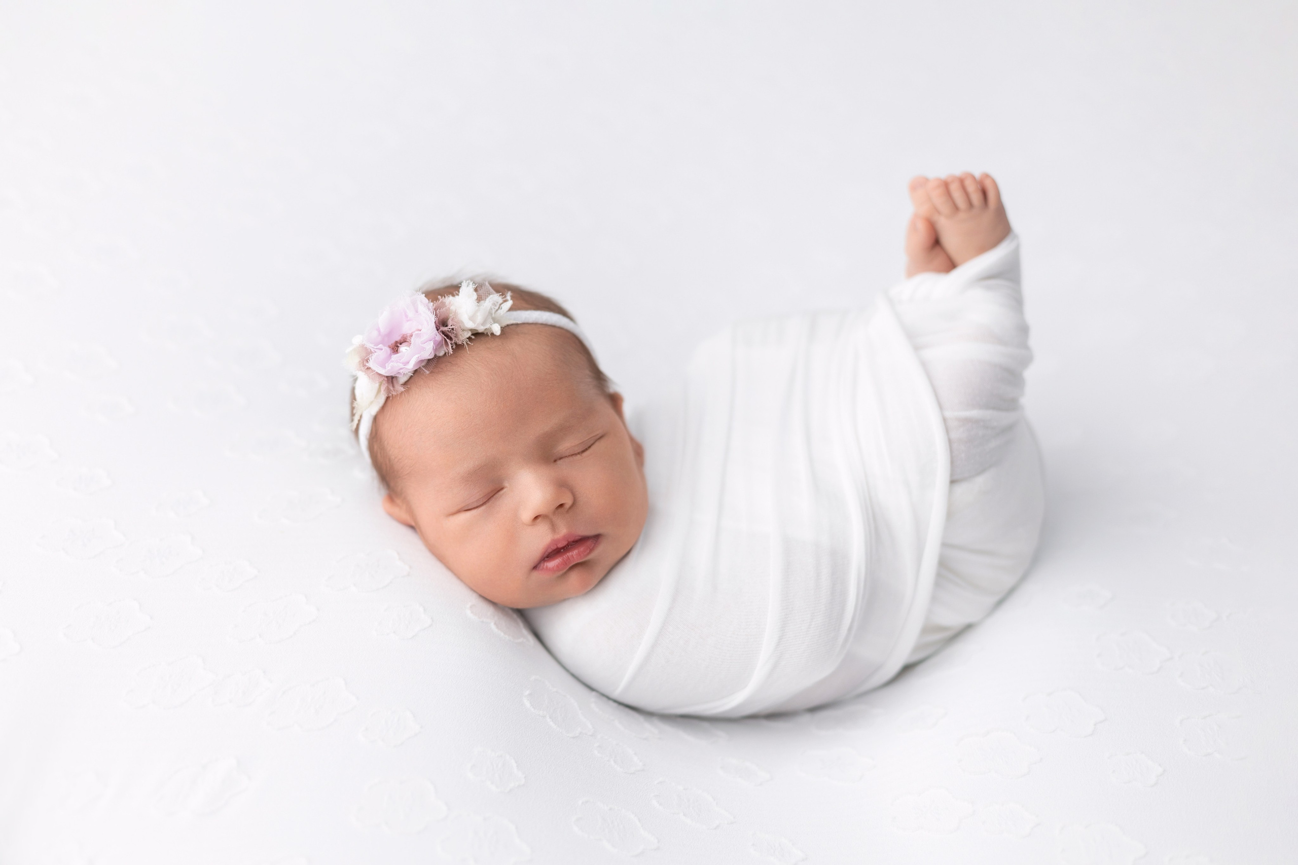 Анастасия и дочка, 9 дней. Фотограф новорожденных в Нижнем Новгороде Надежда Кадылкина