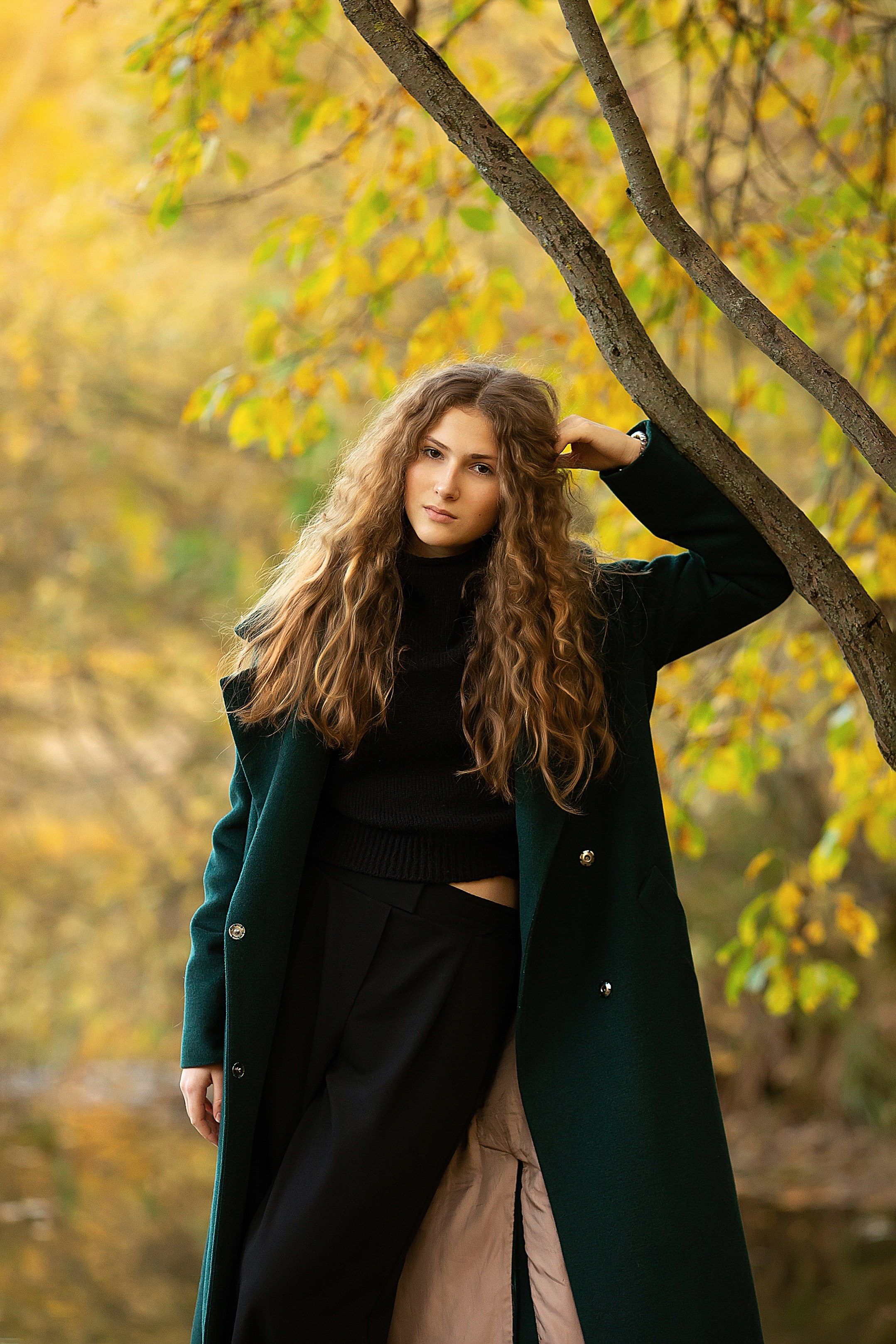 Осенняя гармония: Лиза и природа. Главная