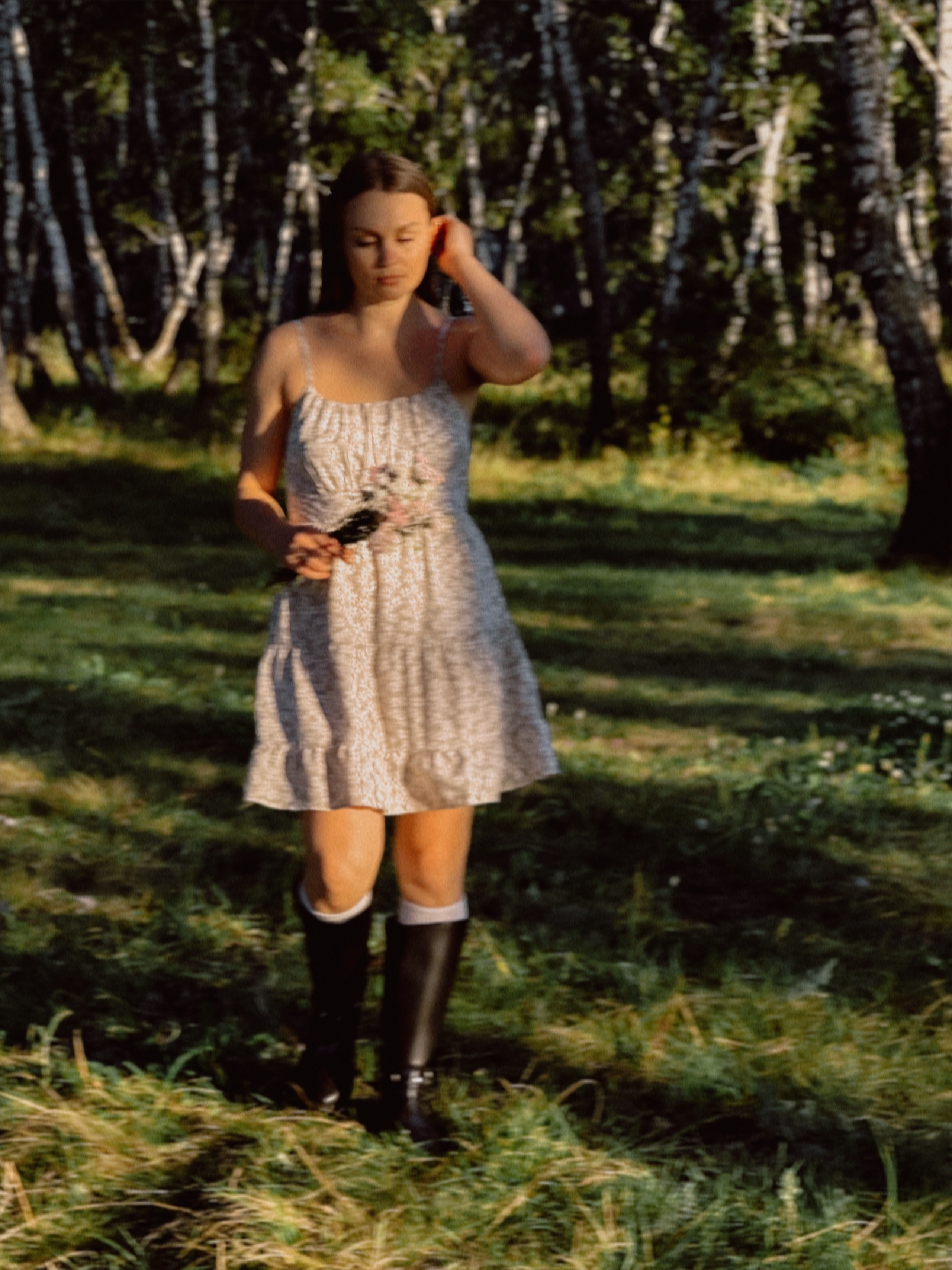 Ретро в берёзовом лесу. Чувственный мобильный фотограф в Казани и Сочи Дьяченко Дарья