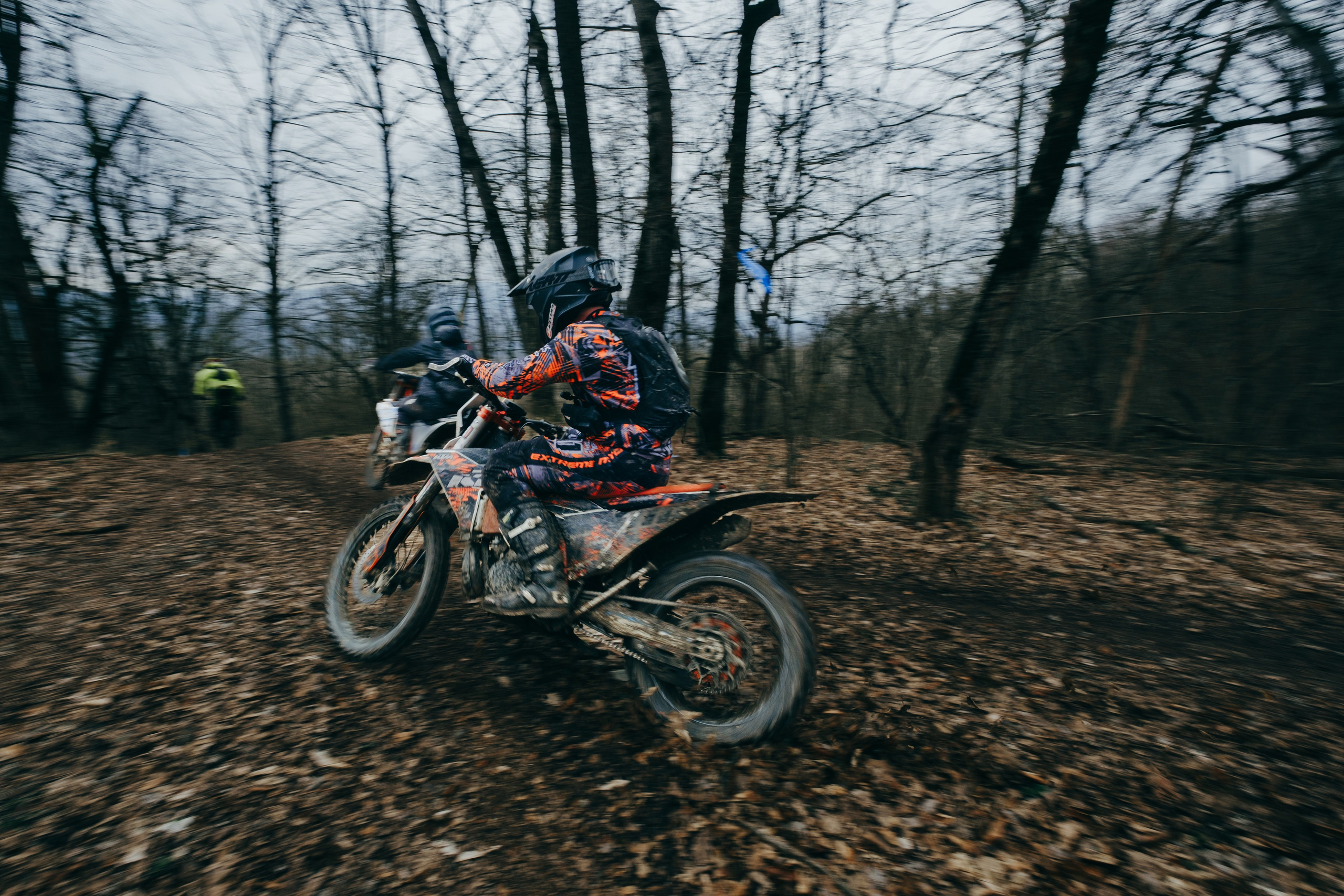 Съемка для Sharmax Moto в Горячем Ключе. Свадебный фотограф Денис Ожигин в Краснодаре и крае. Эмоциональная и стильная съемка вашего дня