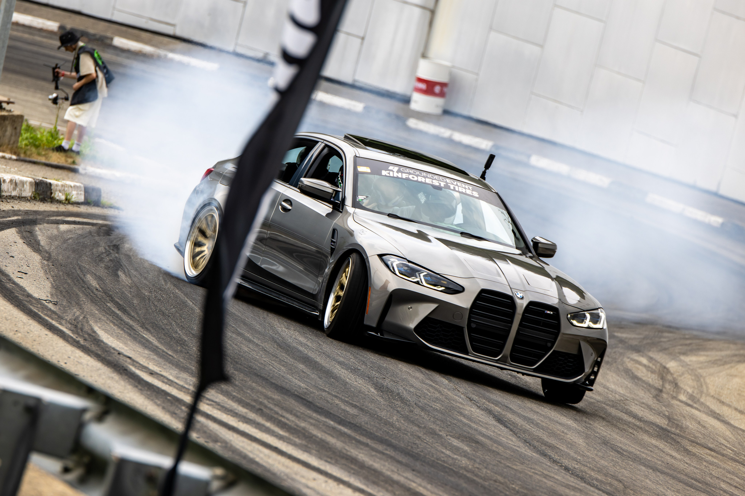 Grounded event. Репортажная, студийная, свадебная, автоспорт, коммерческая, фотосессия: Фотографы Николай и Елена DvoTar