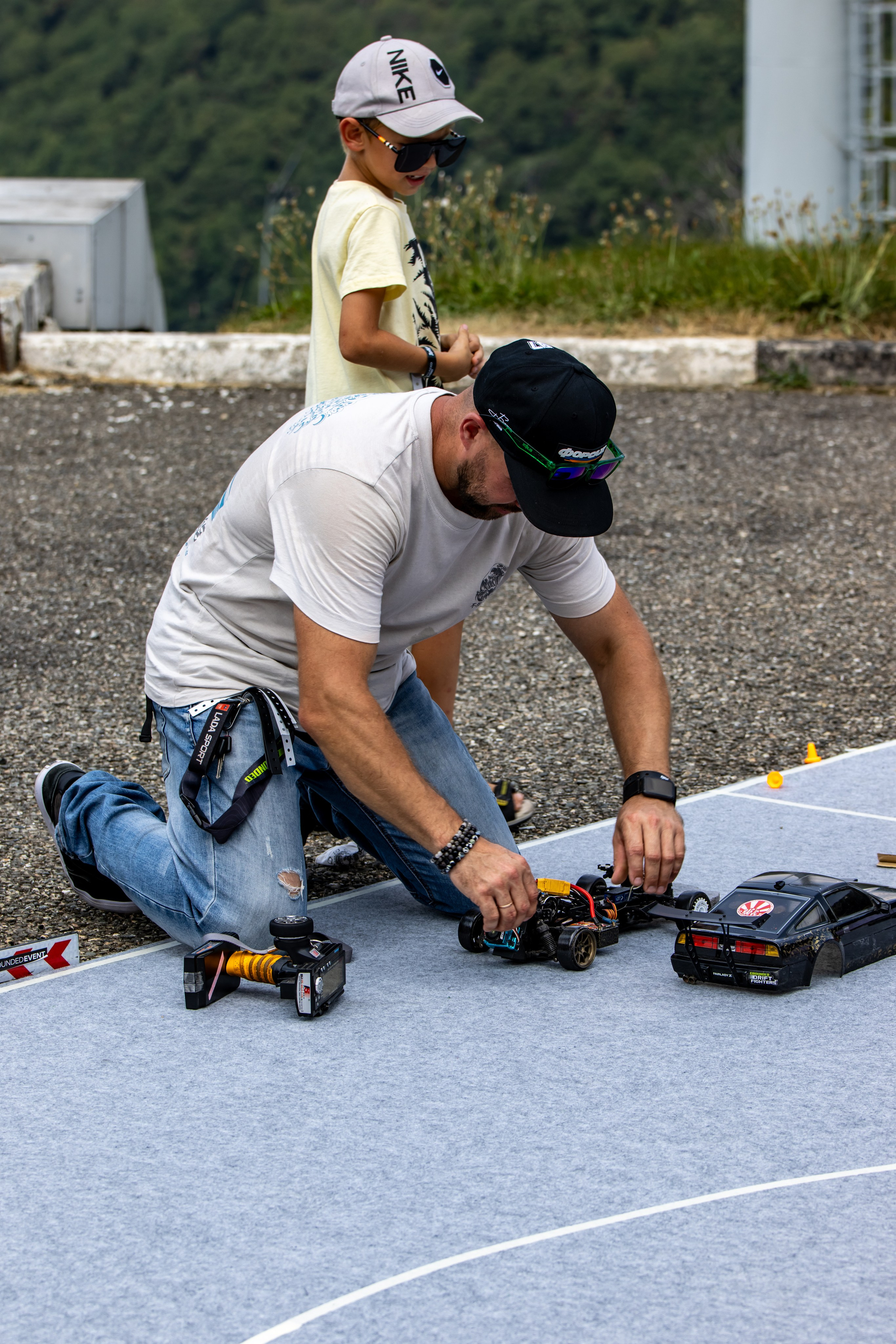 Grounded event. Репортажная, студийная, свадебная, автоспорт, коммерческая, фотосессия: Фотографы Николай и Елена DvoTar