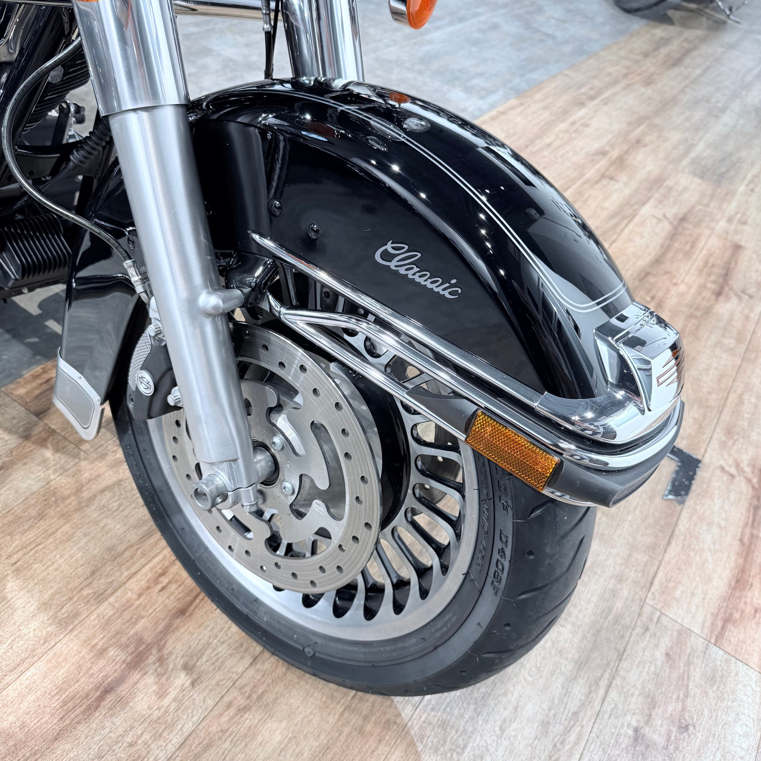 2010 Street Glide АВS Vivid Вlаck. Hello Davidson, Москва. Только хорошие мотоциклы…