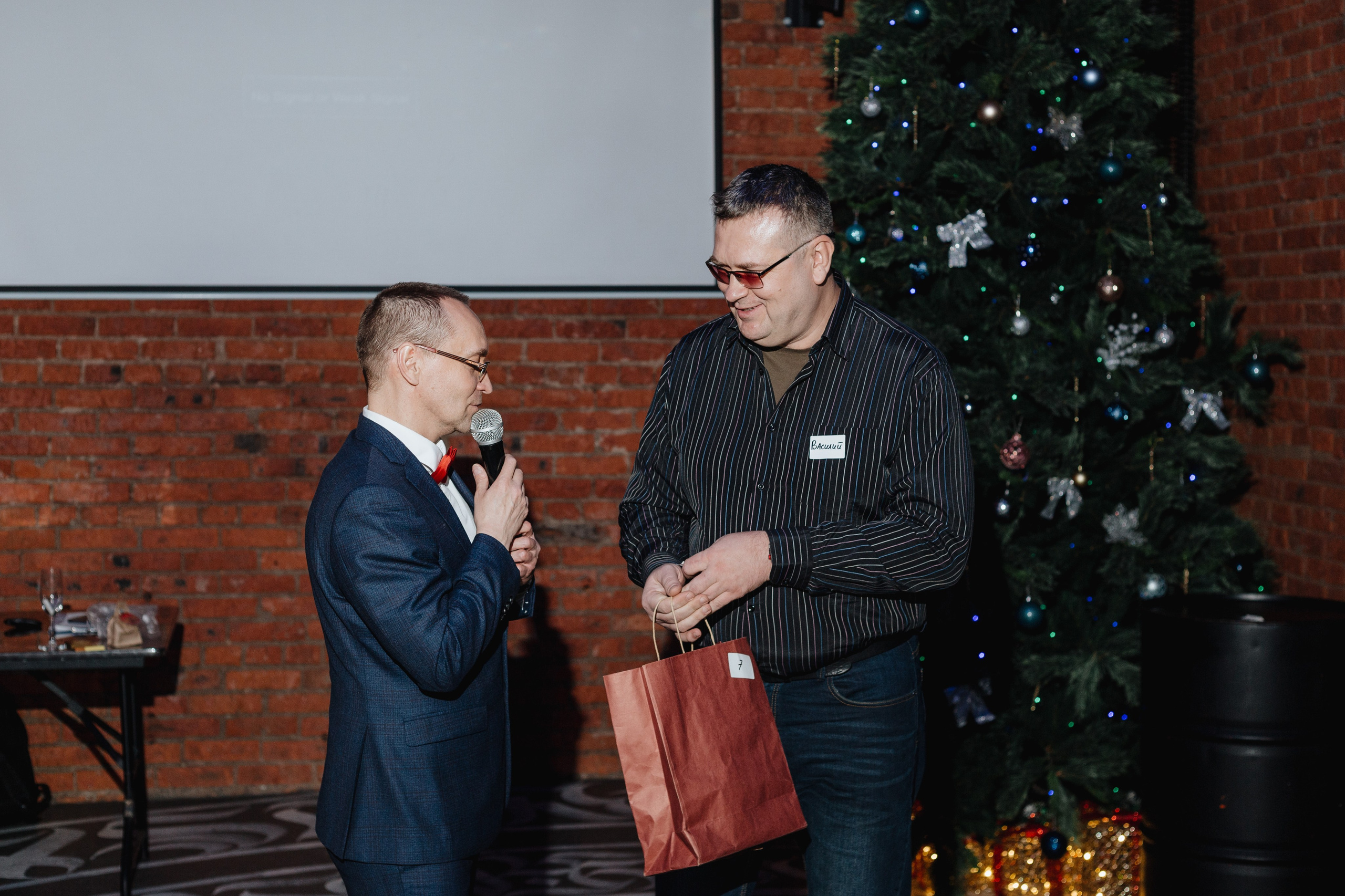 Вечеринка знакомств. Портретный фотограф Москва Юлия Трякина