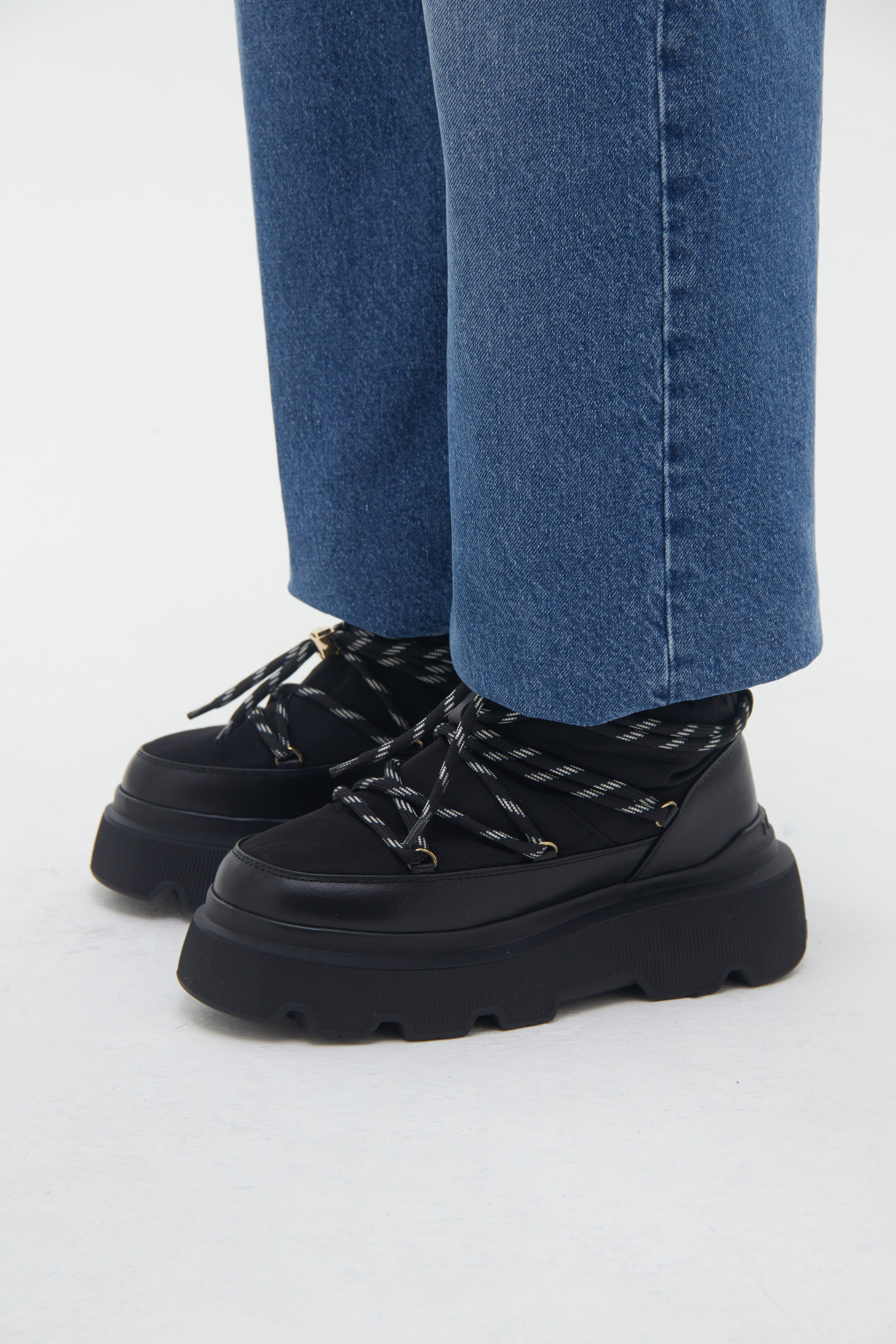 NUSELF. Andrew Valmus