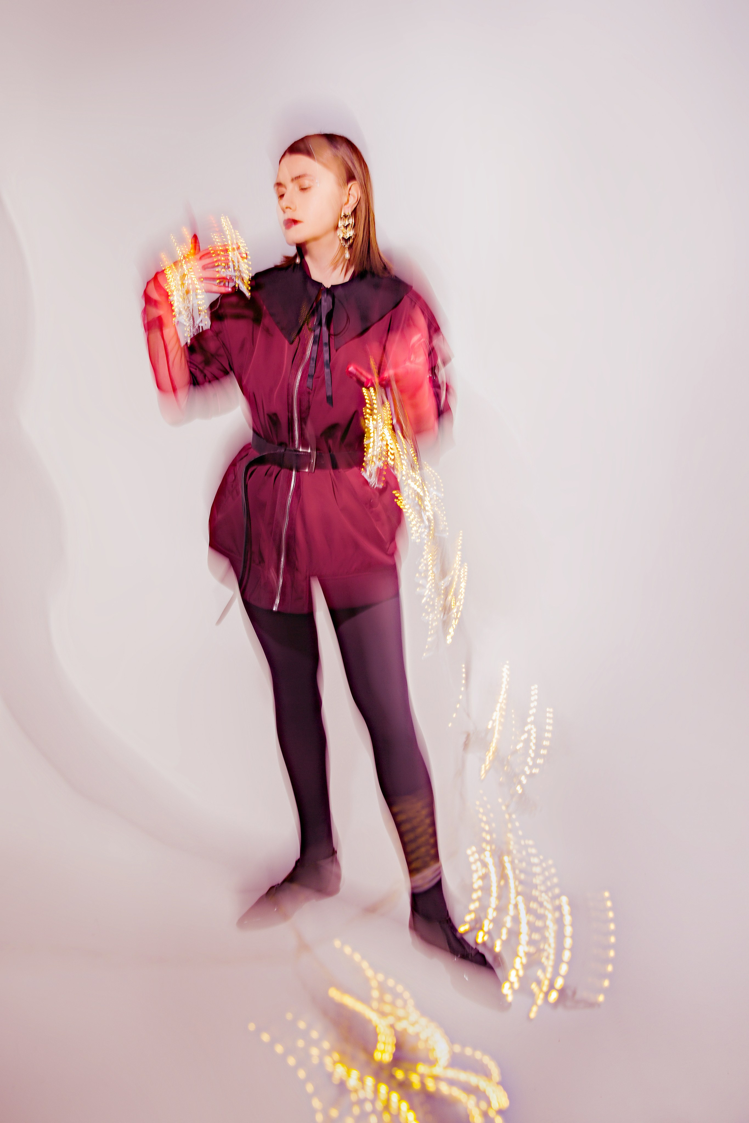 THE ILLUSION — Editorial for MARIKA Magazine. Photographer Anna Arzamastseva