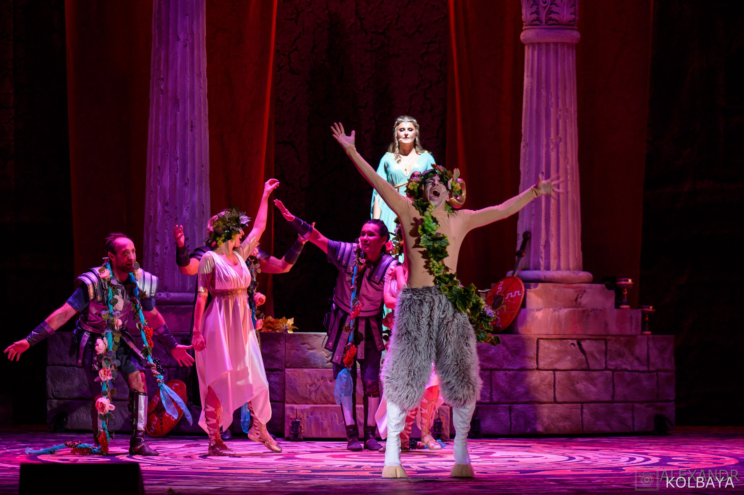 Фоторепортаж со спектакля Гладиатор в Театре Терезы Дуровой. Концертный и театральный репортажный фотограф в Москве Александр Колбая