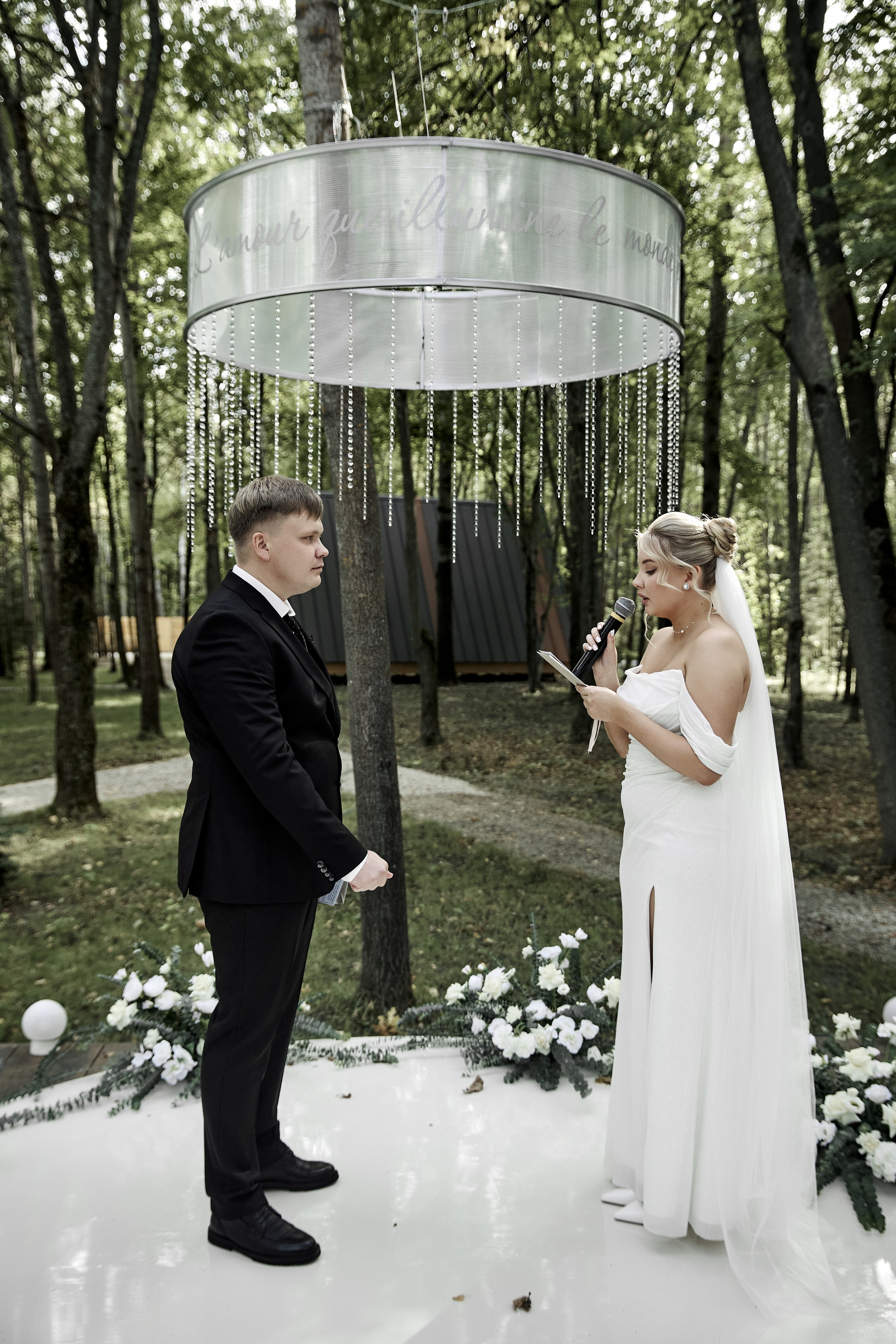 L'amour que illumine. Студия декора НикитинаДекор — оформление мероприятий в Ульяновске. Профессиональное создание эксклюзивных декораций