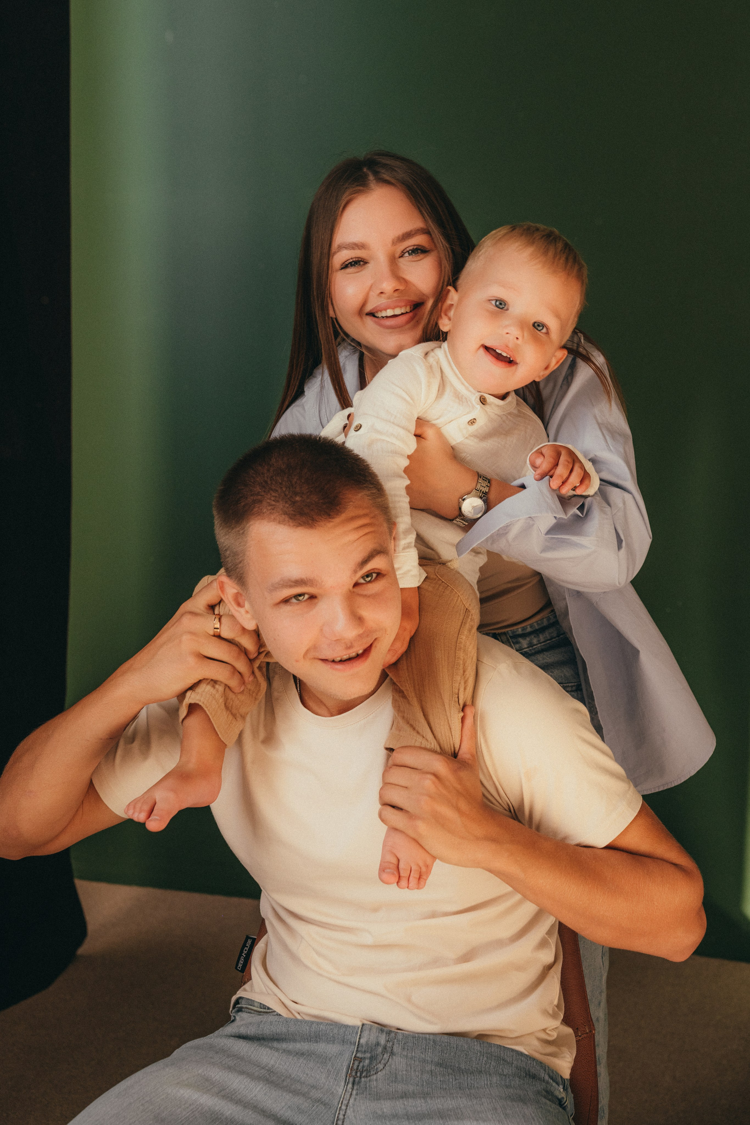 Даша, Саша, Наташа, Ваня и Алина. Семейный фотограф • Домашние съемки в Нижнем Новгороде