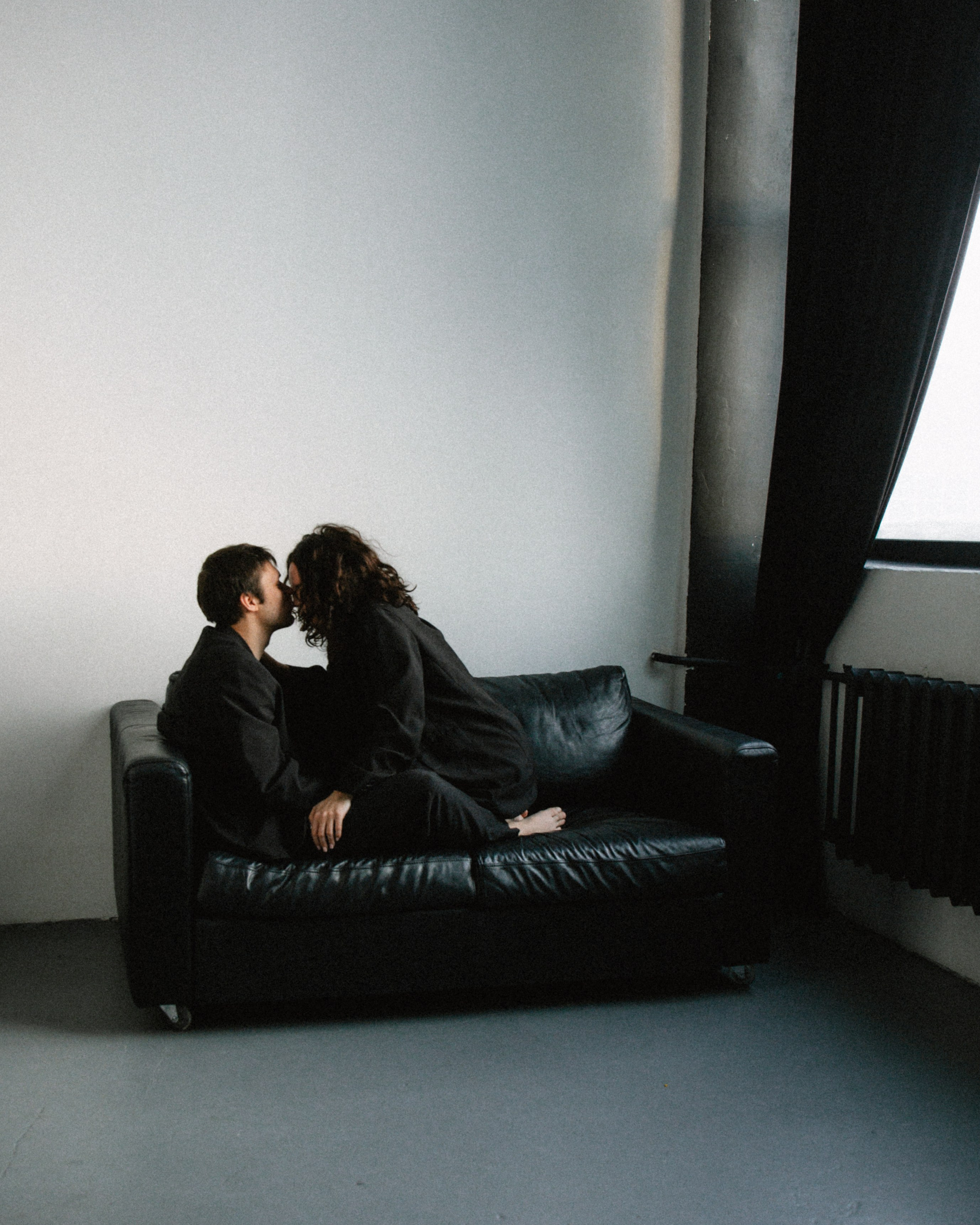 И сошла с ума маргарита вслед за мастером. Свадебный и портретный фотограф в Новосибирске Любовь Исакова