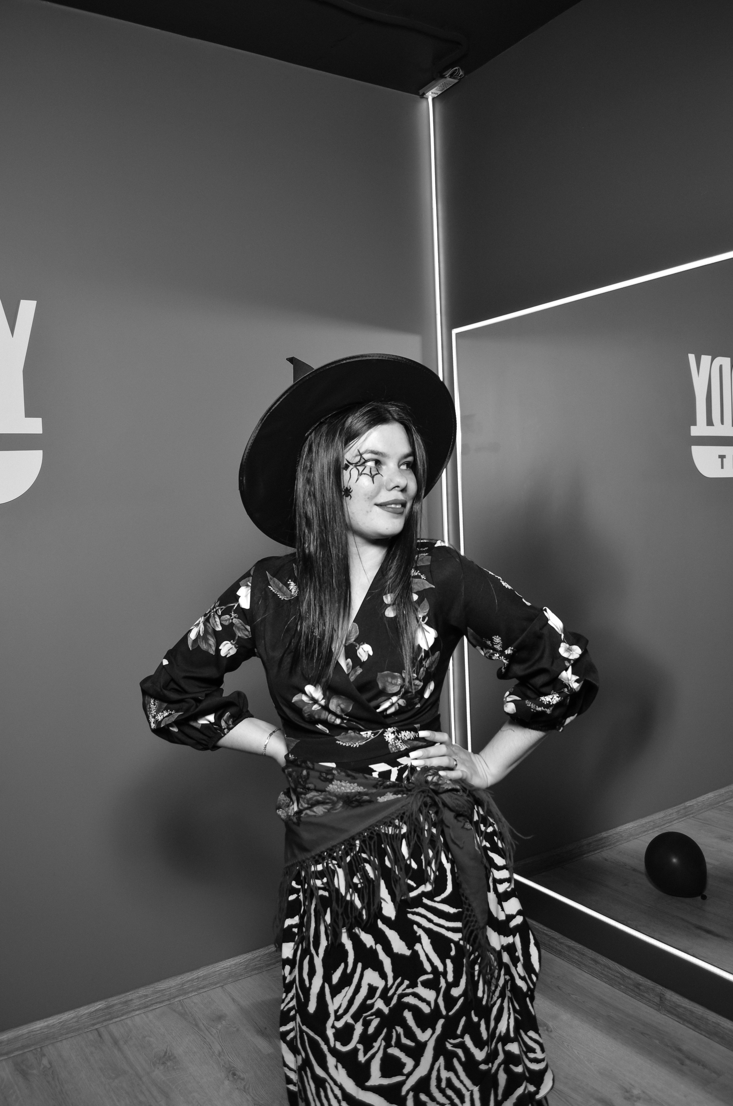 Фоторепортаж мероприятия в фитнес-клубе. Денисова Аля — фотограф для парных съемок и индивидуальных историй в Барнауле