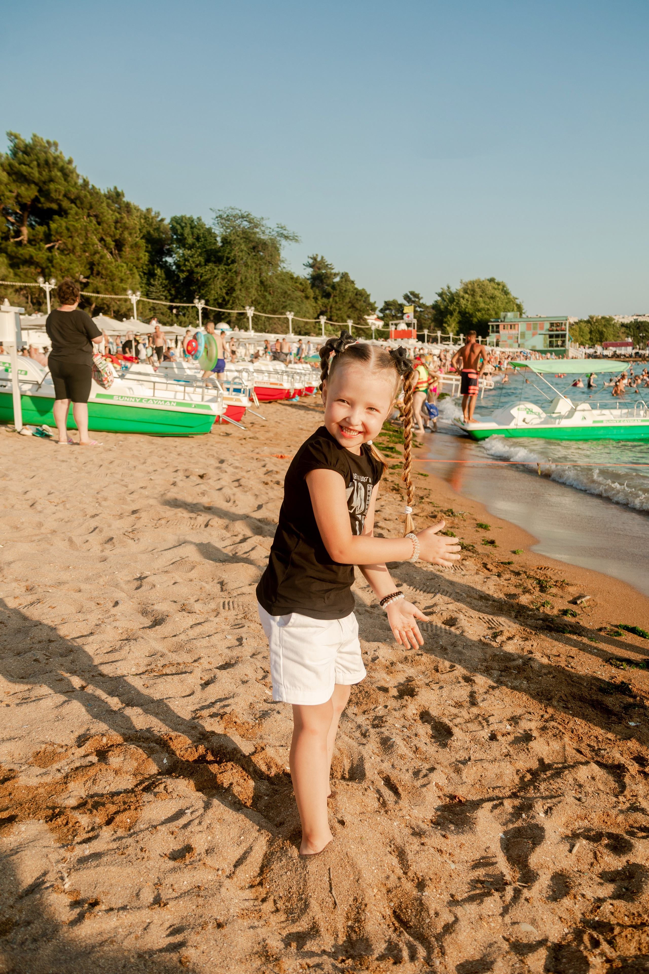 Татьяна, Алексей, Катя и Аня. Фотограф в Геленджике, Архипо-Осиповке, Абрау-Дюрсо, Кринице Виктория