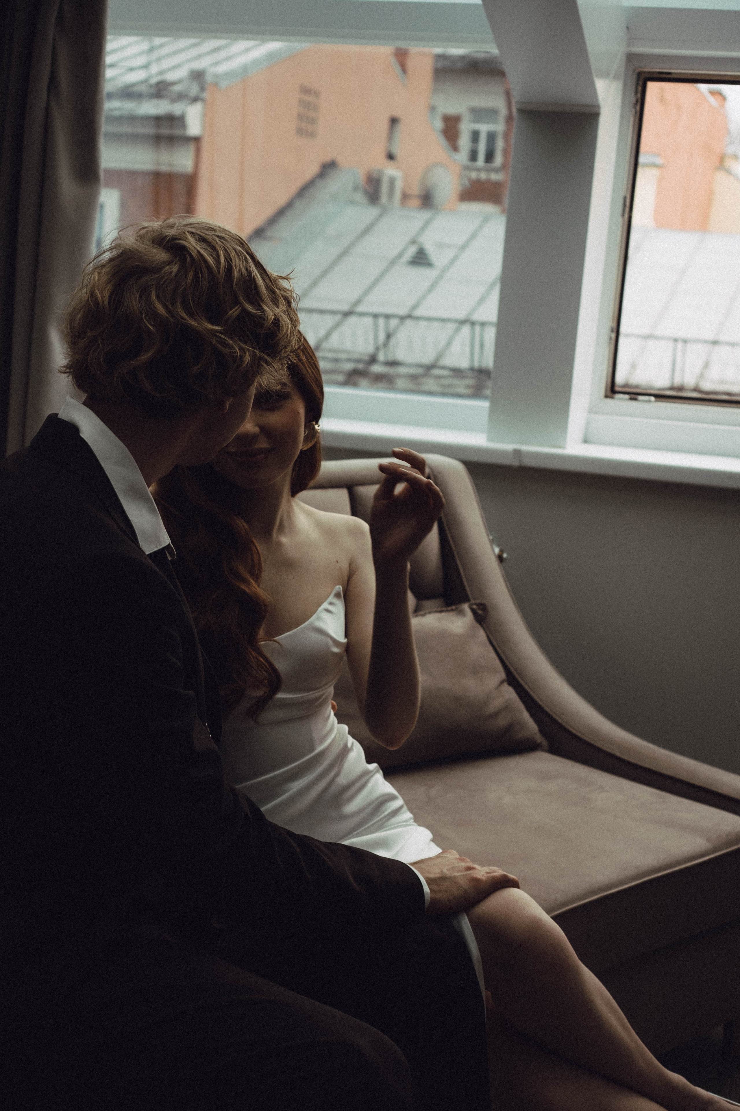 СВАДЕБНАЯ СЬЕМКА В ОТЕЛЕ. СБОРЫ ЖЕНИХА И НЕВЕСТЫ И ТАКЖЕ ТОР И ПОДГОТОВКА К ПРОГУЛКЕ. Профессиональный фотограф, Санкт-Петербург — Виктория Богомолова