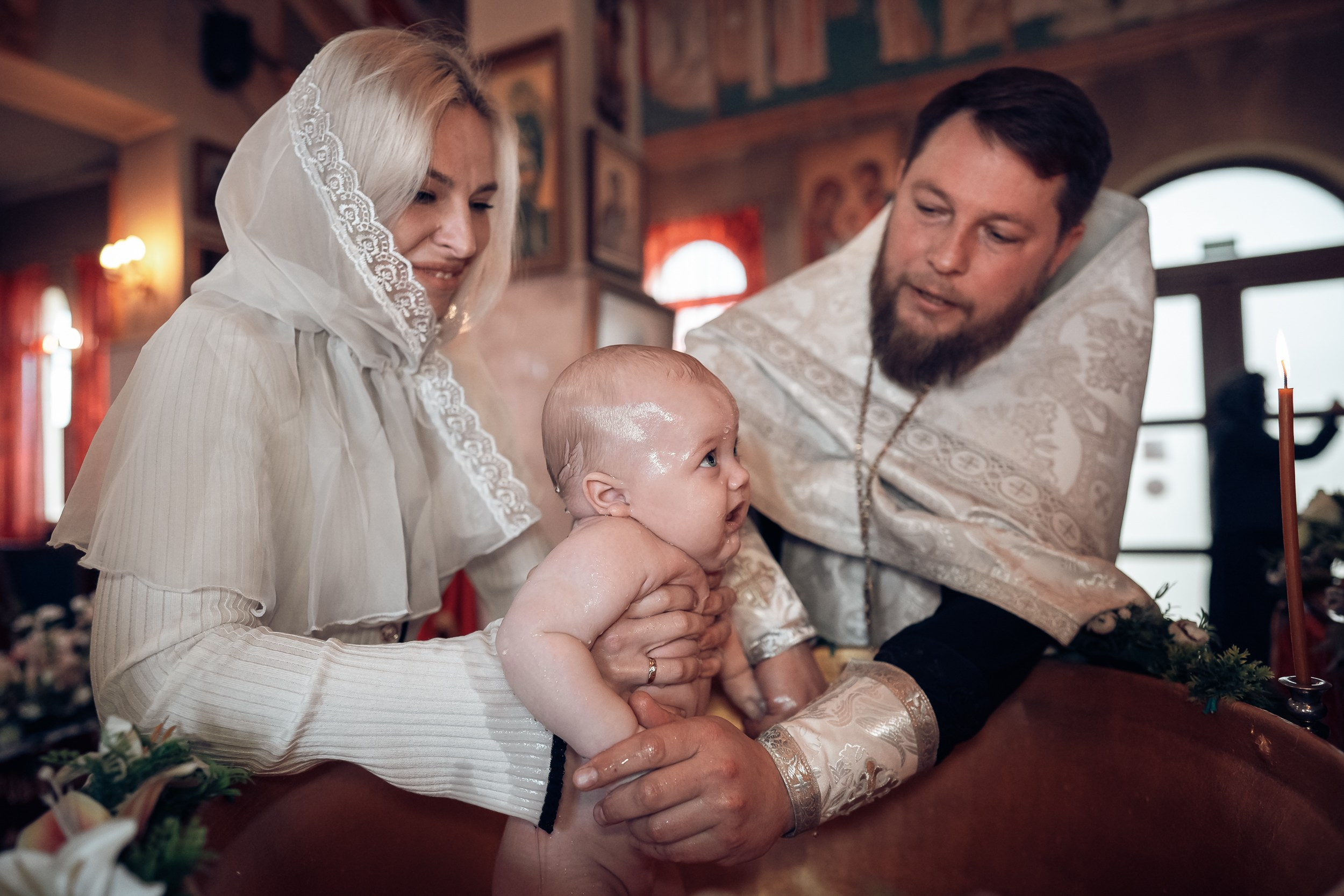 Крещение в храме Прп.Сергия Радонежского с. Орлиное. Церковный фотограф Севастополь