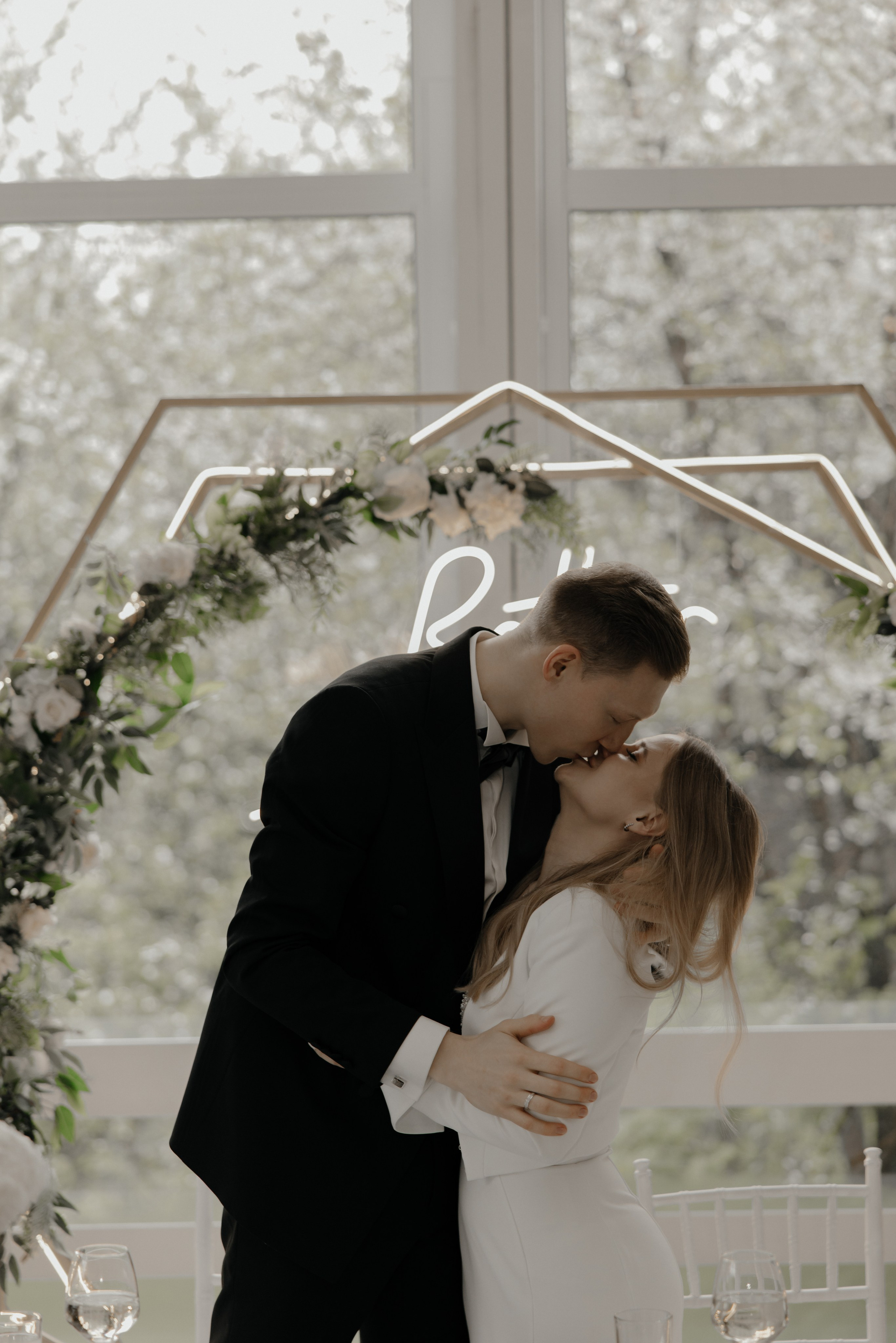 07.05.2024. RETOUCH-HOUSE