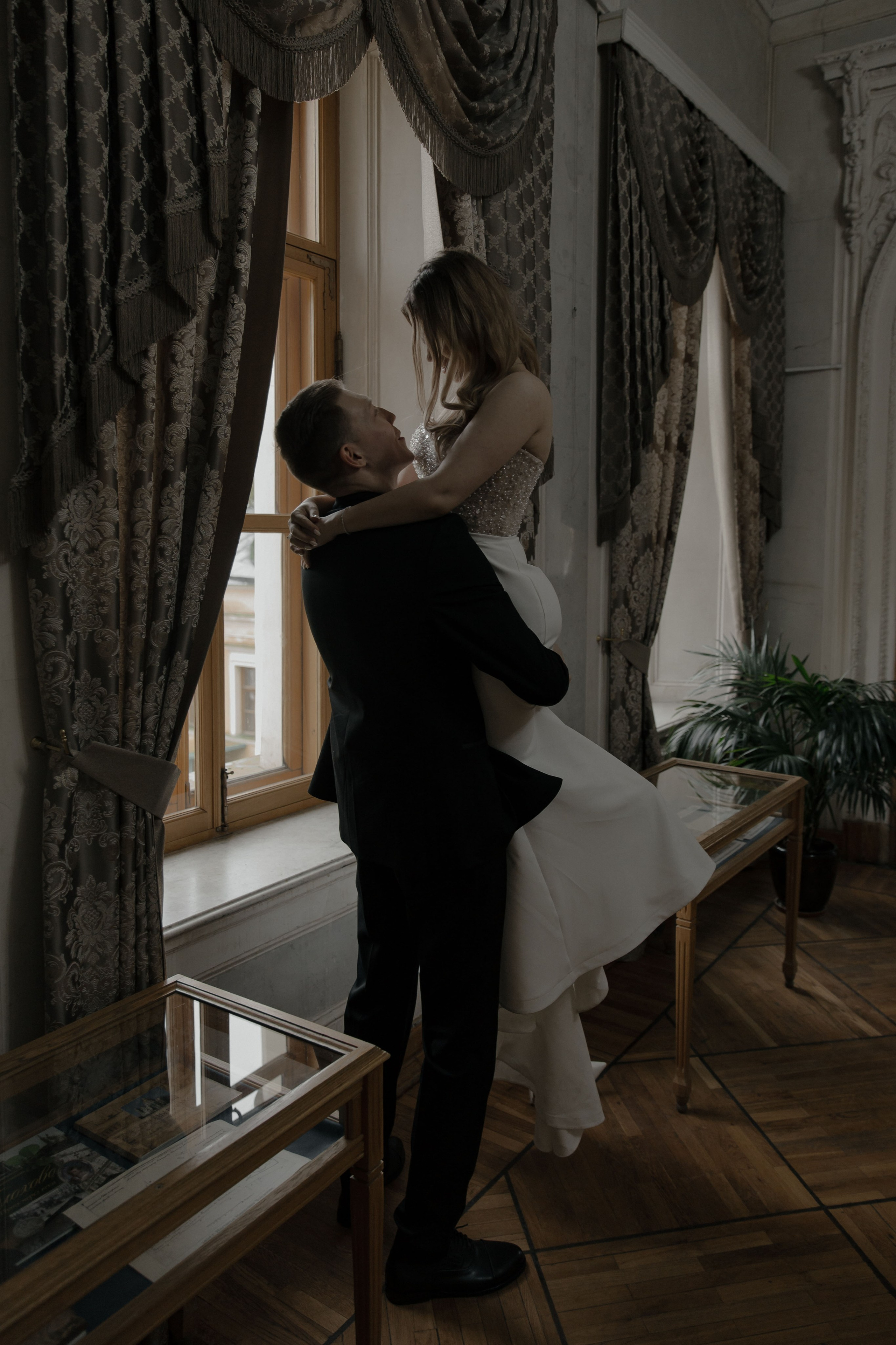 07.05.2024. RETOUCH-HOUSE