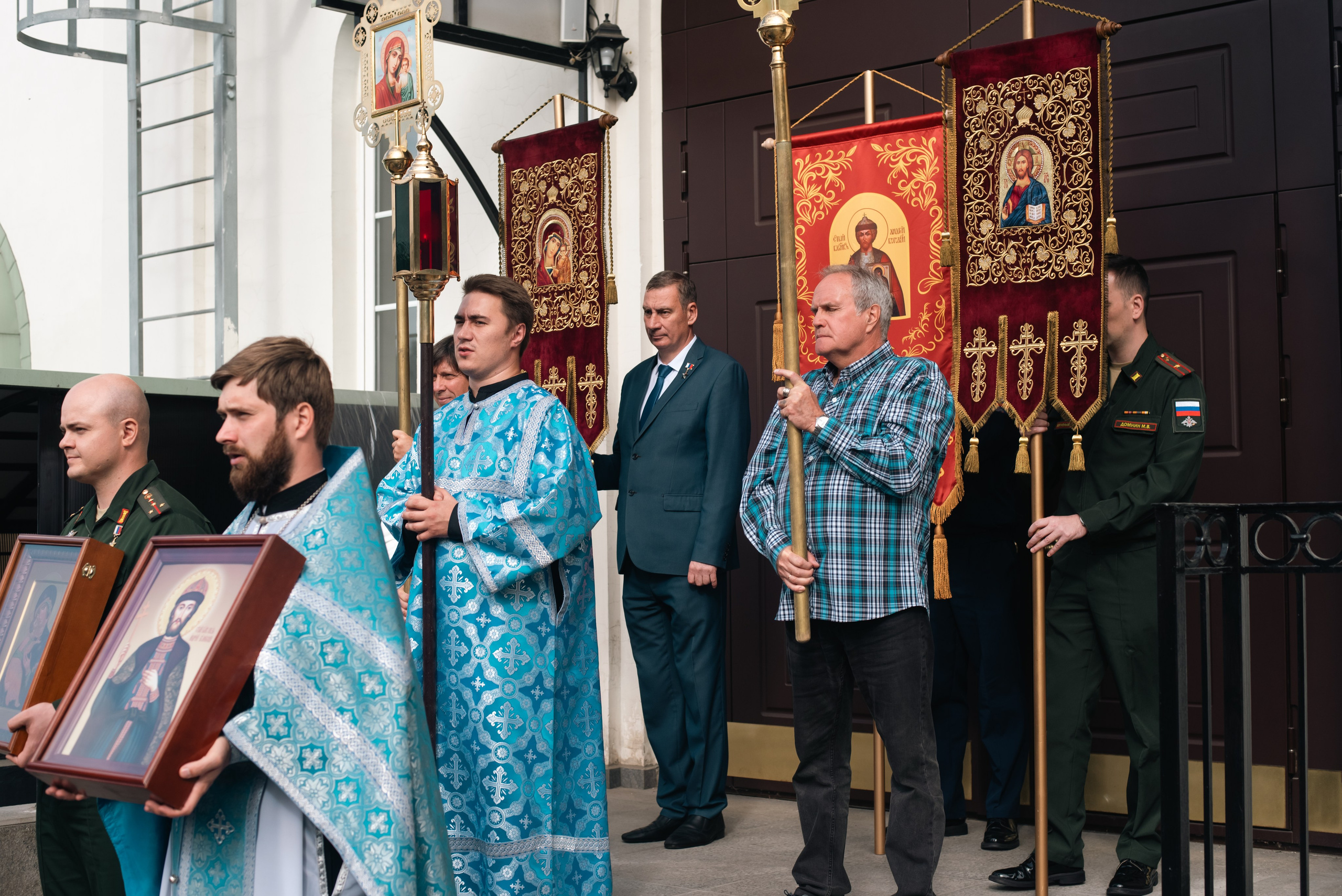 Храм Андрея Боголюбского, служба с участием войск РХБ защиты. Фотограф, визажист. Москва