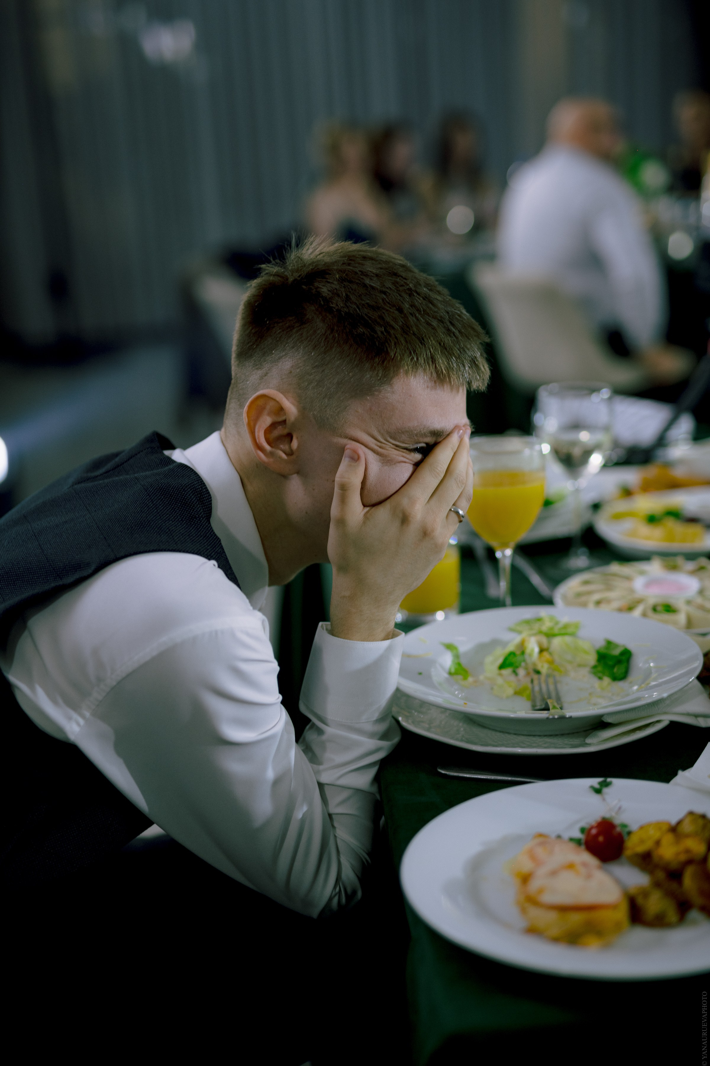 НеИГРЫ и прожарка жениха. Игорь и Дарья. Свадебный и контент- фотограф в Тольятти, Самаре, Москве Яна Уруева