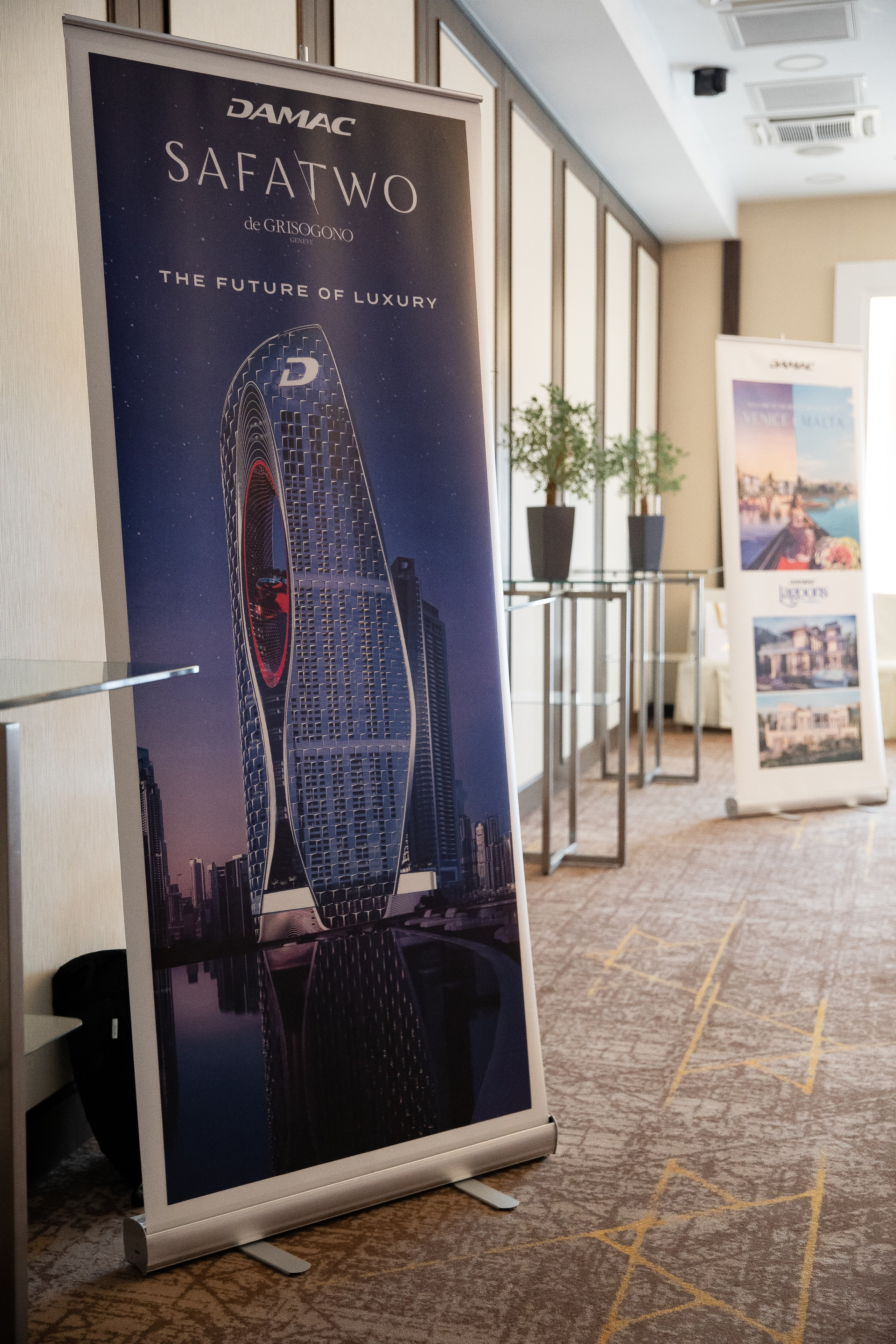 Бизнес обед. Недвижимость в Дубае. Свадебный Фотограф Илья Чепайкин. Калининград