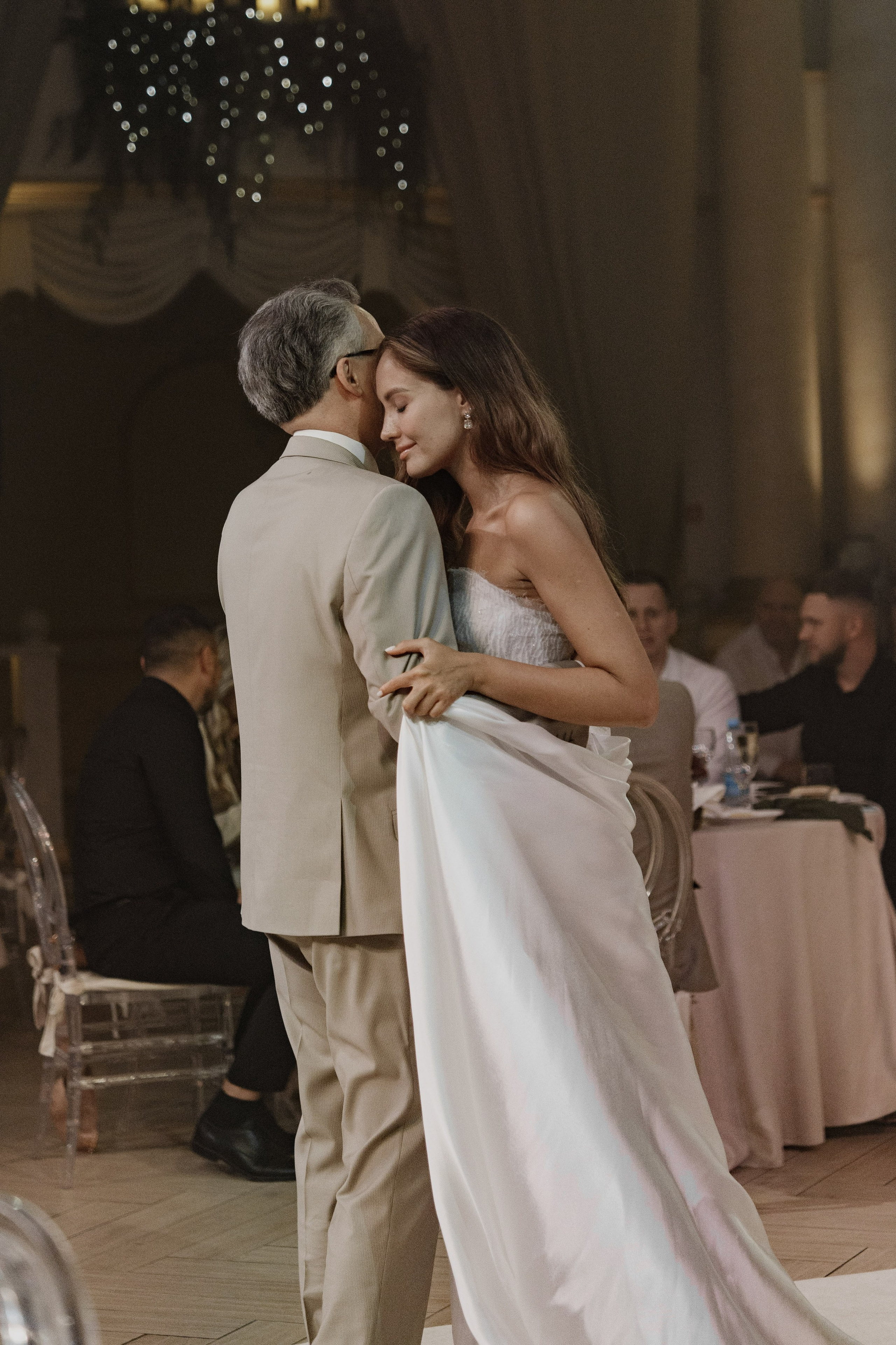 Свадебный фотограф Тюмень Кристина Видякина